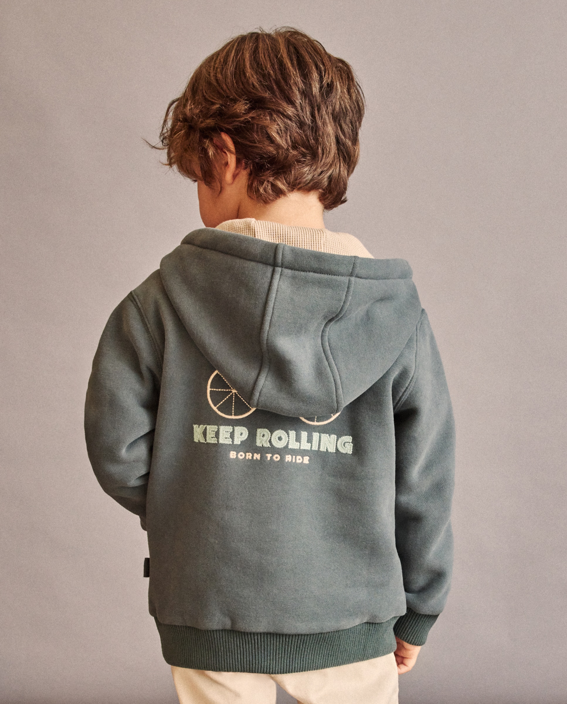 Sweatshirt de Capuz com Carcela, Estampado Posicional de Fantasia e Bolso Canguru Coconut El Corte Inglés Verde Bilhar-3