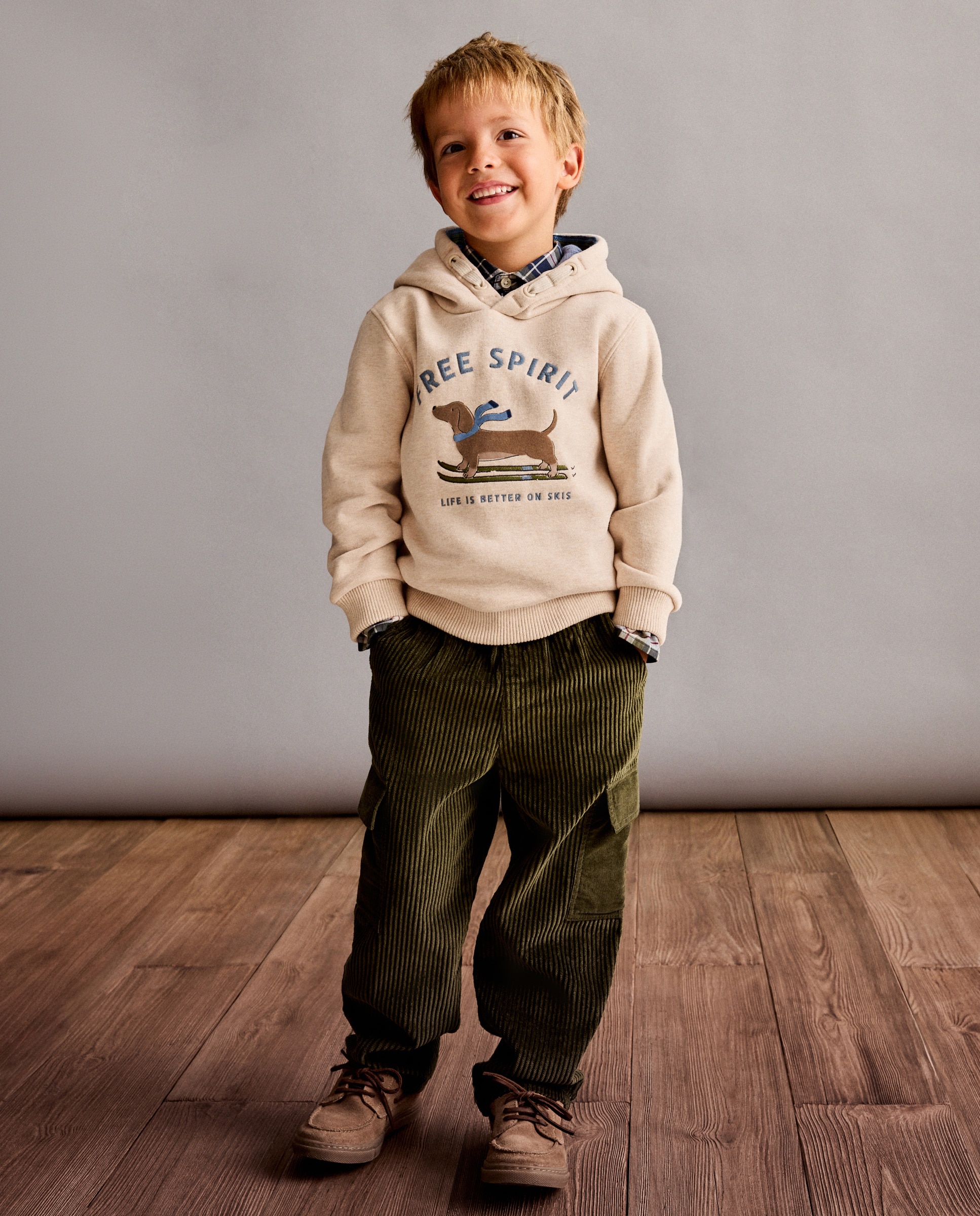 Imagem 0 de Sweatshirt de Capuz com EStampado de Fantasia Flock e Bordado