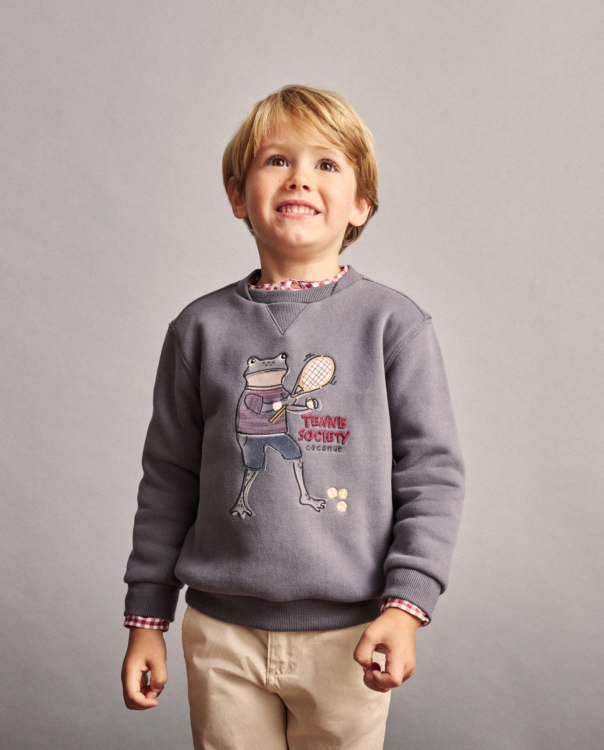 Imagem 0 de Sweatshirt de Gola Redonda com Estampado de Fantasia Flock e Bordado