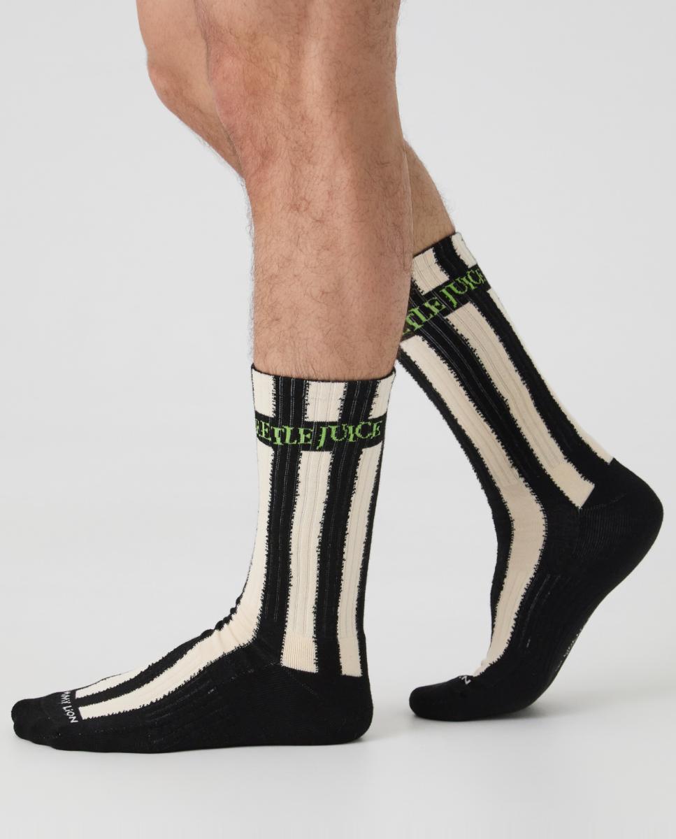 Meias Beetlejuice às Riscas Athletic. Preto-2