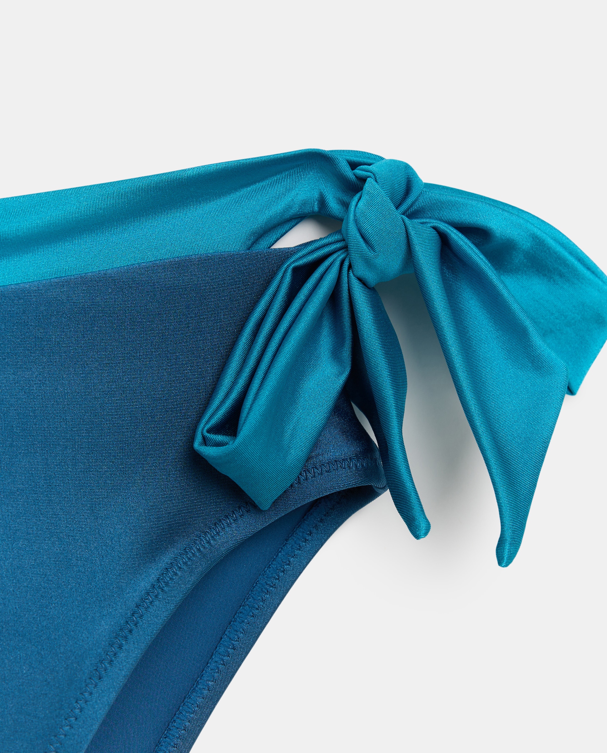 Cueca de Biquíni com Cintura Subida e Detalhe de Laço Azul-escuro-5