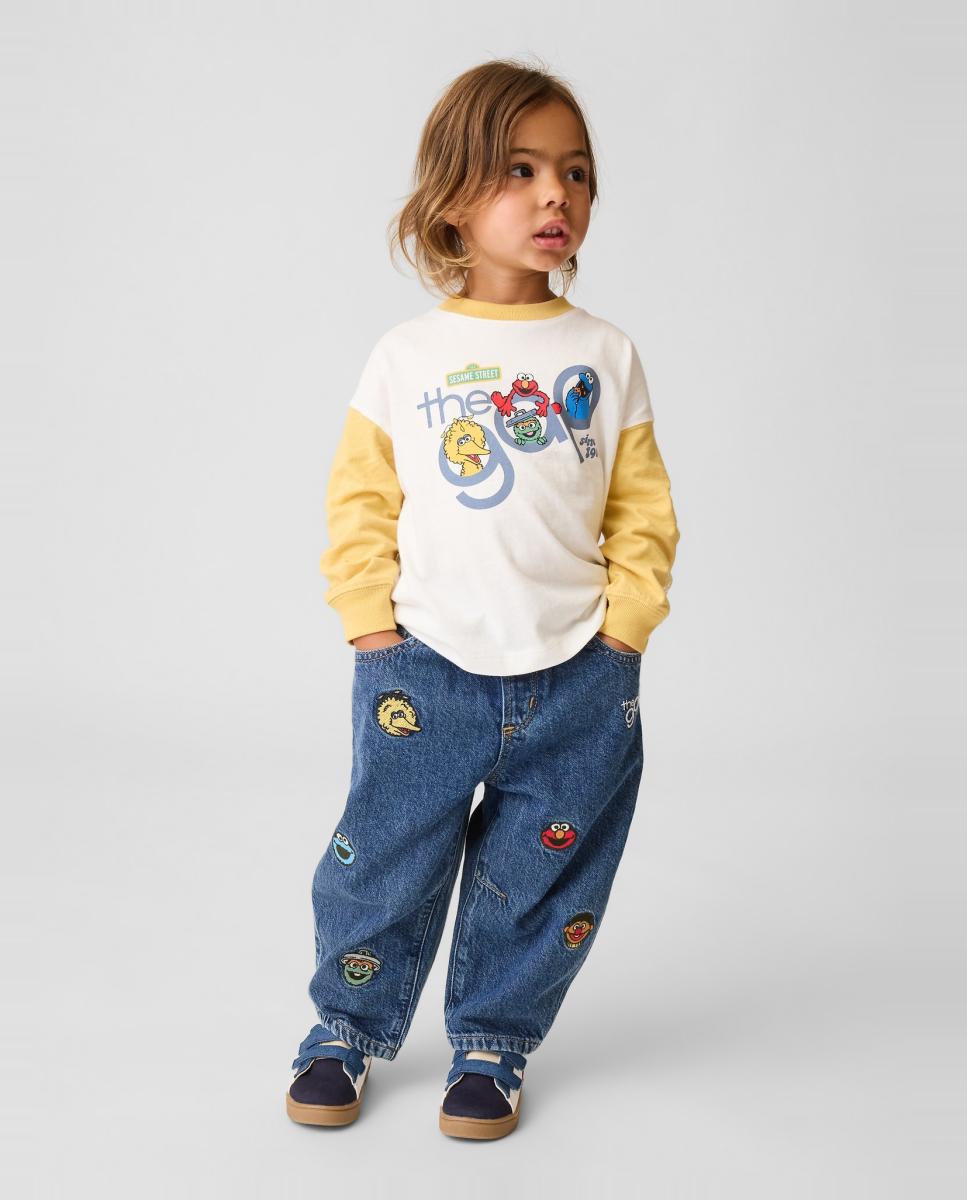 Imagen 2 de Pantalón vaquero de bebé tipo barrel con fantasía de Barrio Sésamo - Gap - Azul Azul