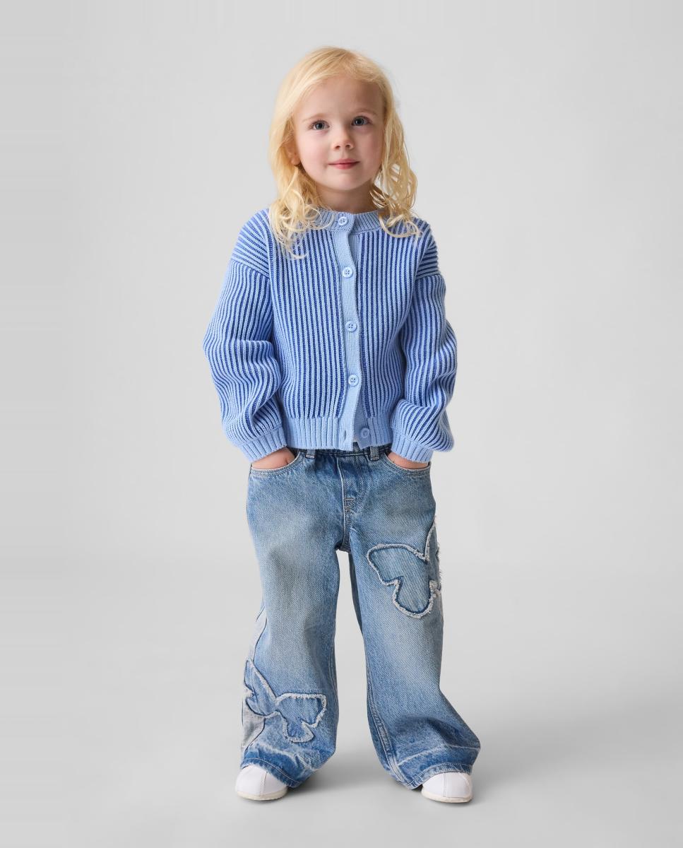 Imagem 0 de Jeans Largas de Bebé com Detalhe de Borboleta