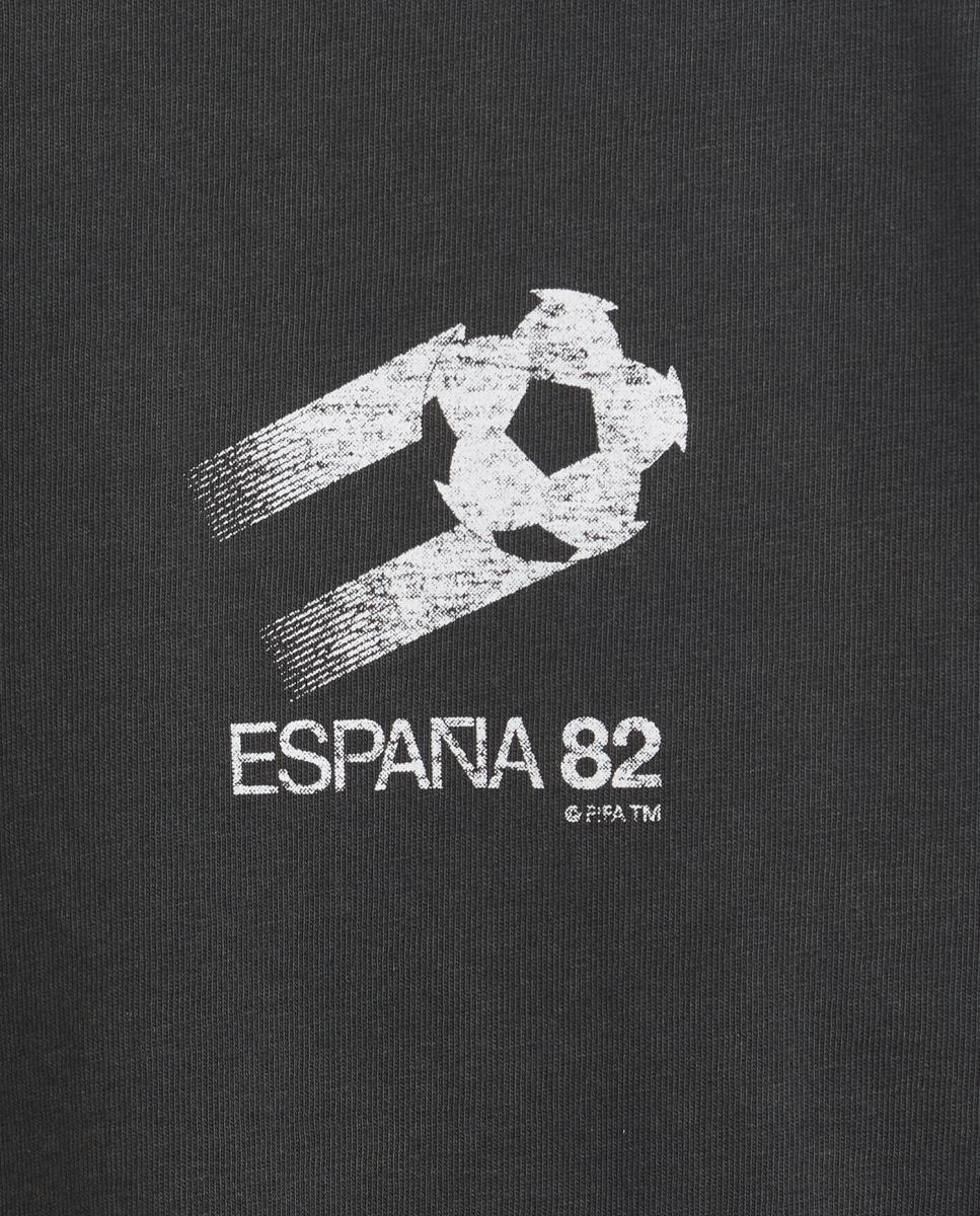 T-shirt Básica de Manga Curta e Emblema da FIFA Gap Preto-3
