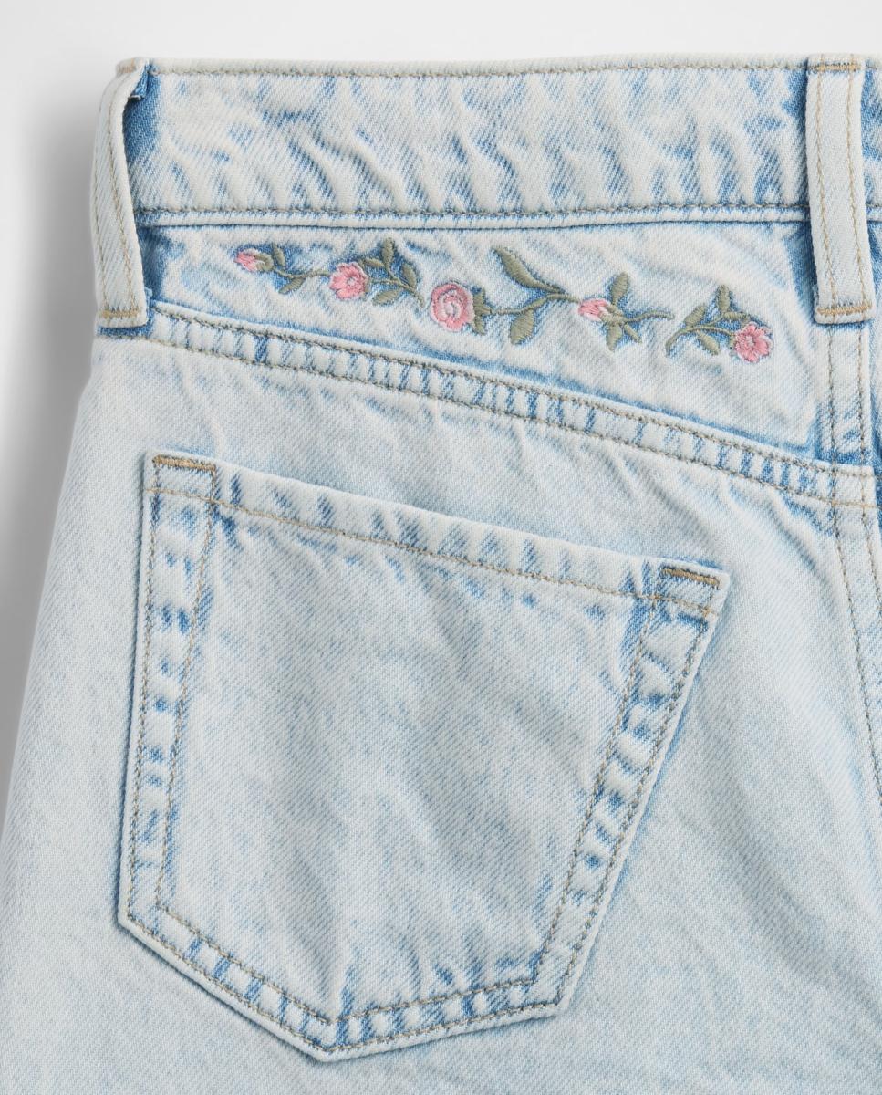 Jeans de Cintura Baixa e Boca de Sino Gap Azul-claro-5