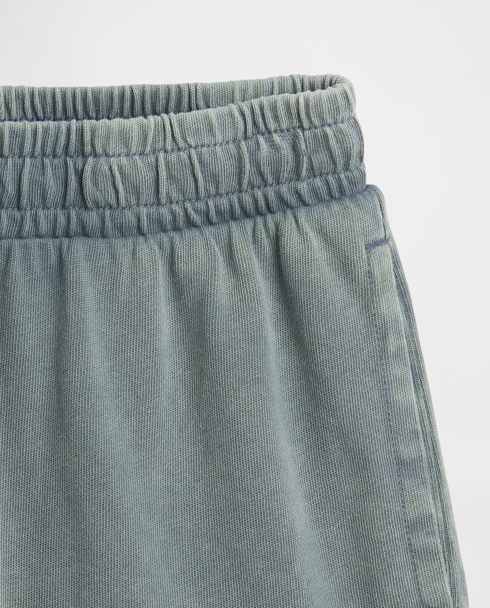 Bermudas de Ponto Liso Gap Verde-5