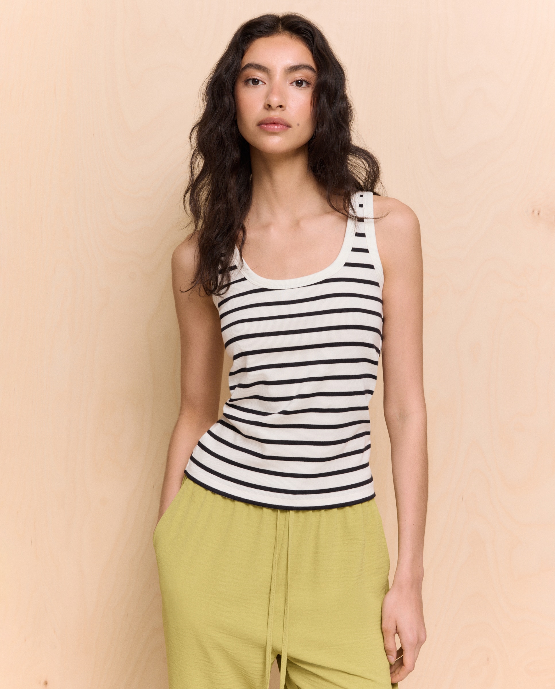 Imagem 0 de T-shirt Lisa sem Mangas