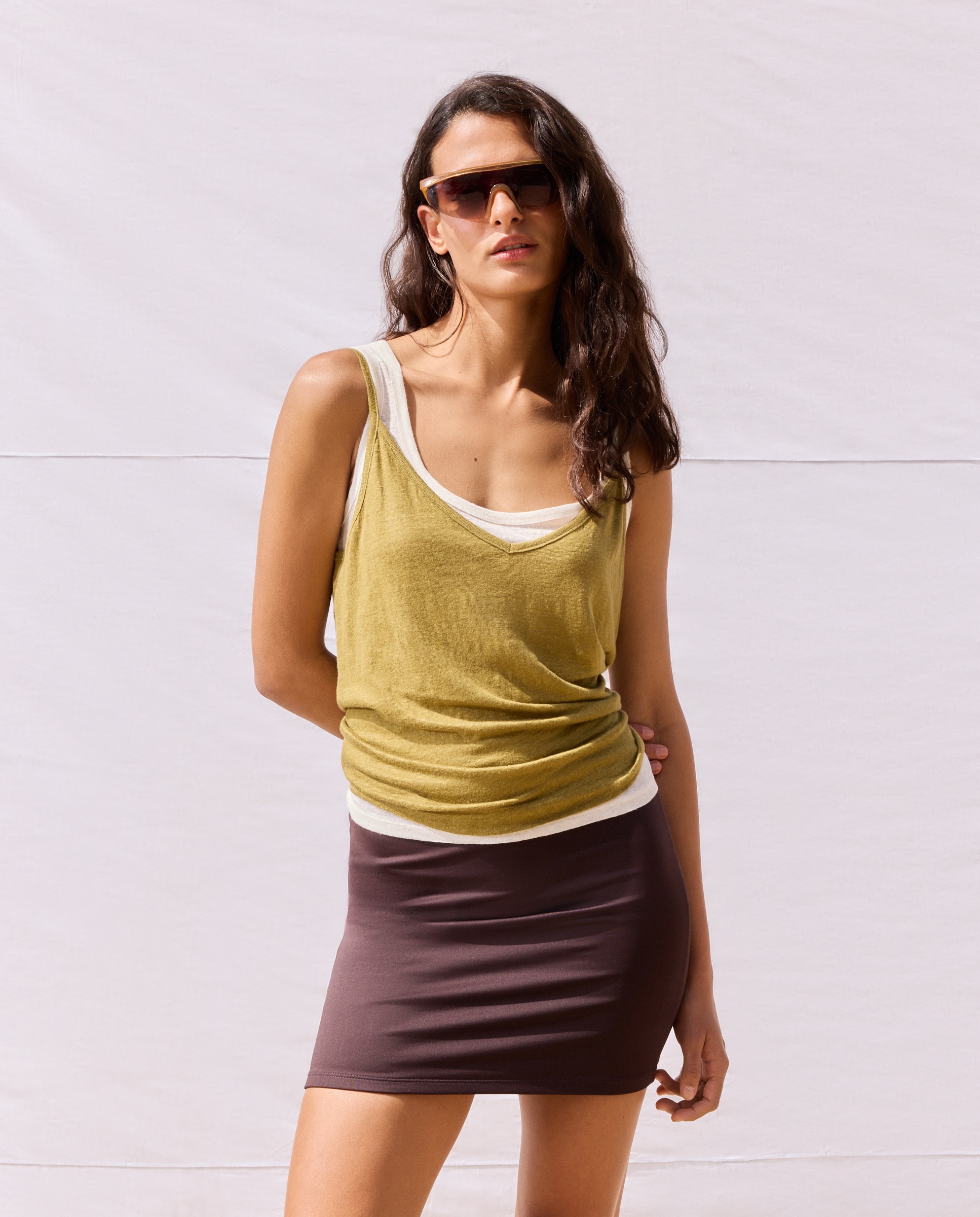 T-shirt de Linho com Alças 520 Caqui-2