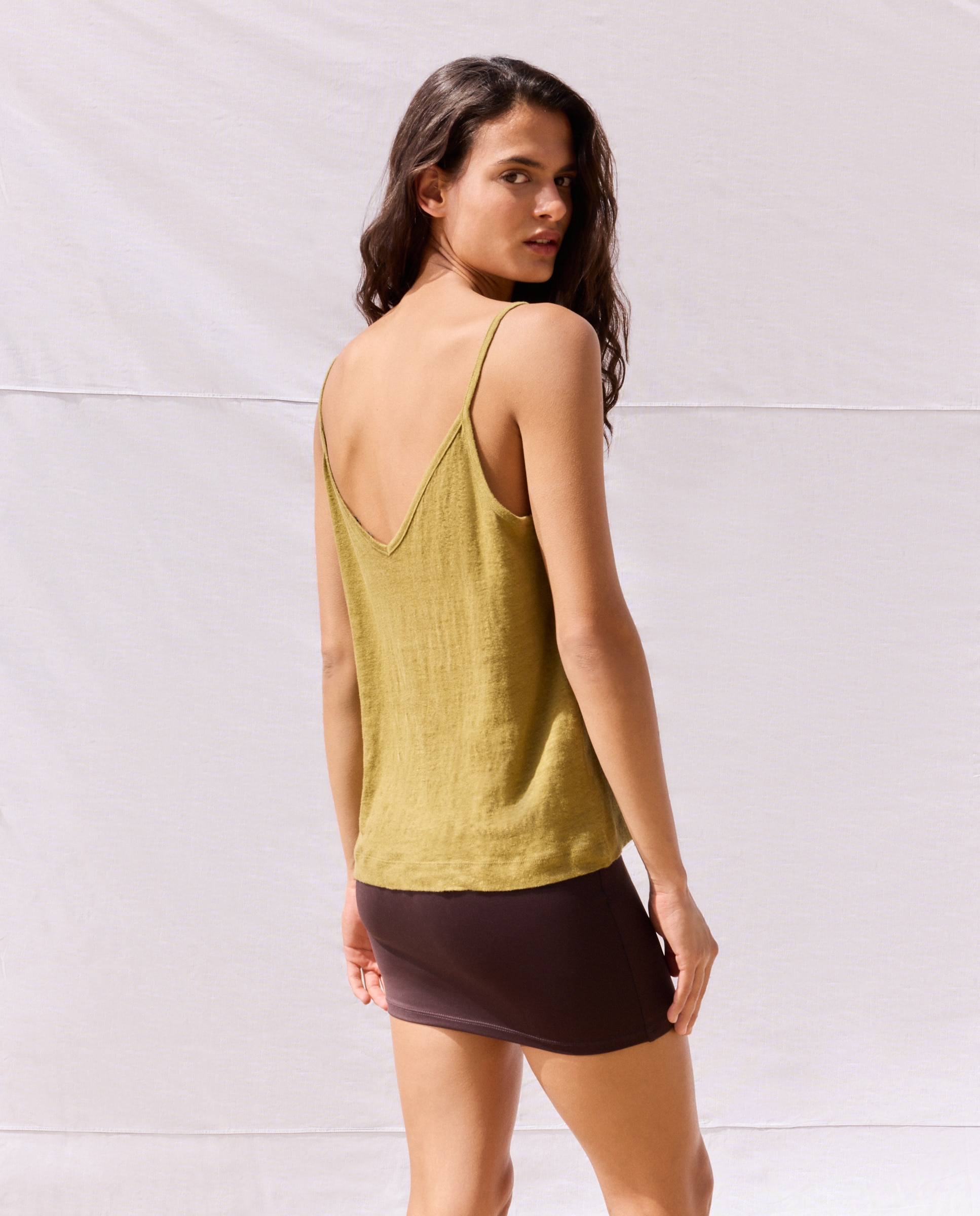 T-shirt de Linho com Alças 520 Caqui-3