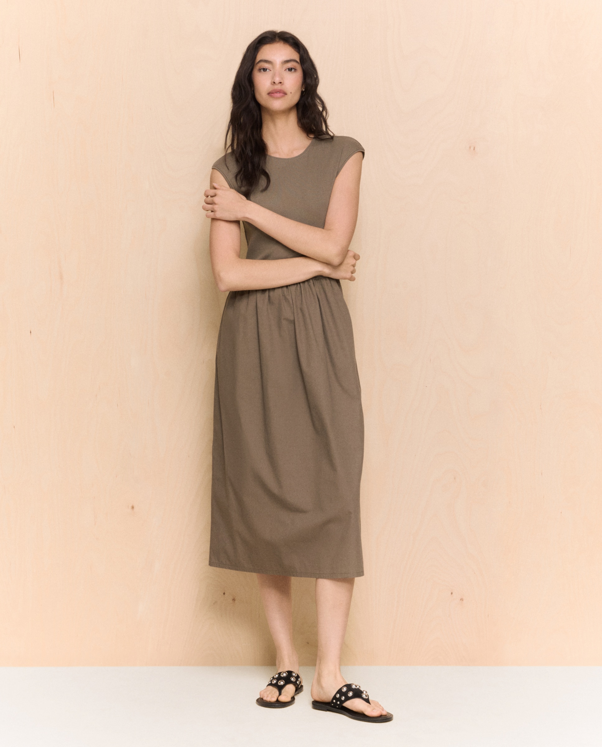Easy Wear - Vestido midi sin mangas combinado.