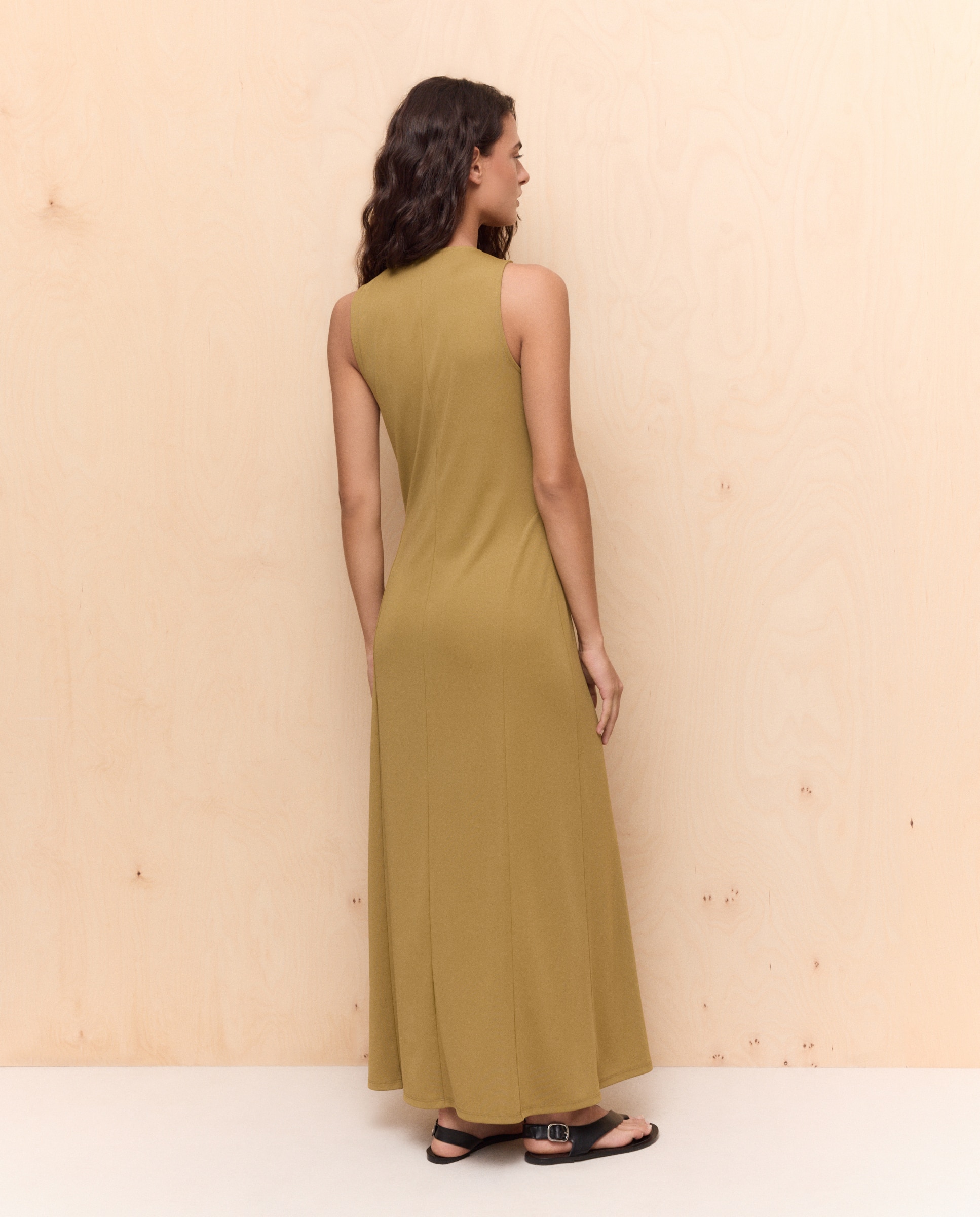 Vestido de Alças Midi 560 Azeitona-3