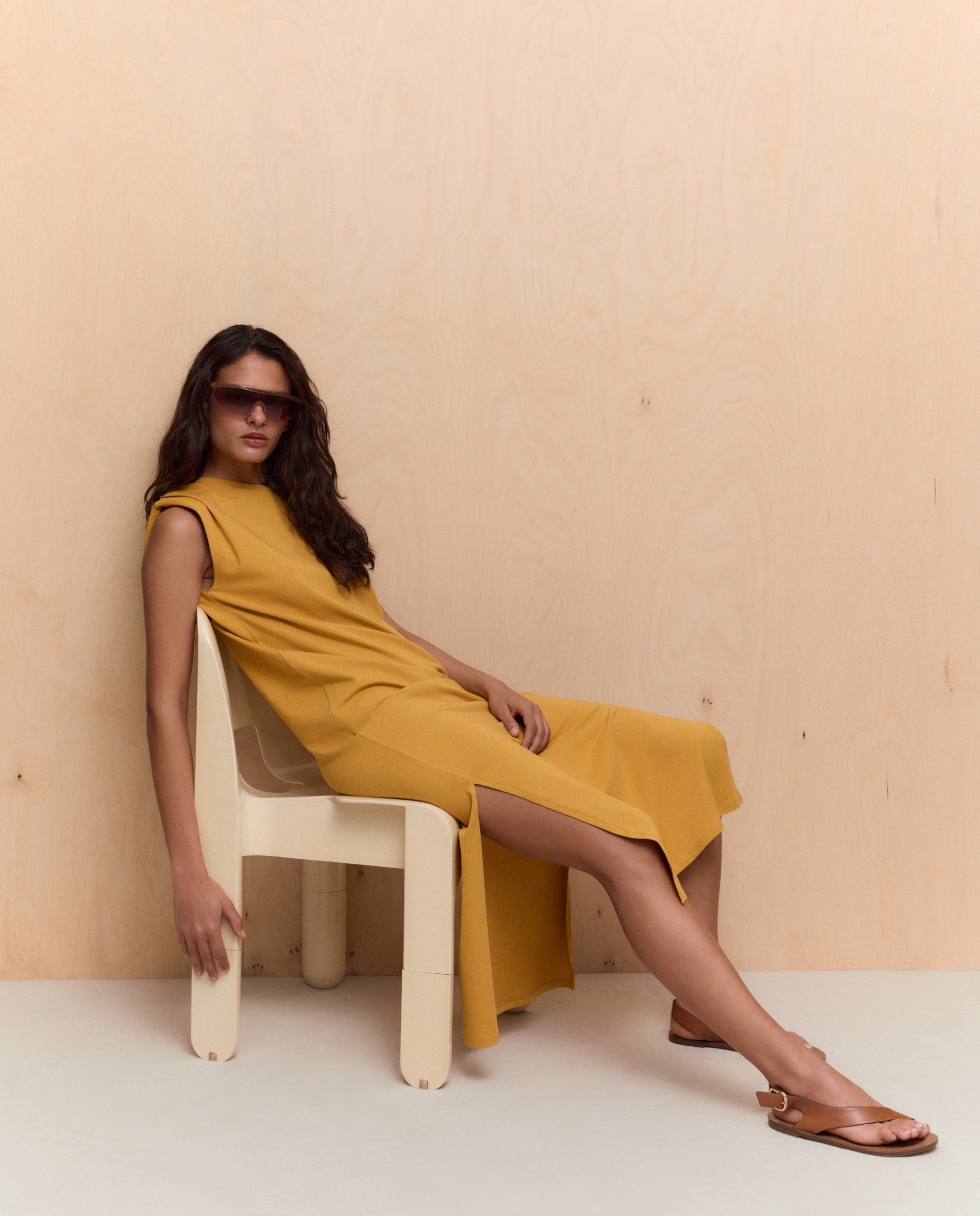 Imagem 0 de Vestido Midi de Alças