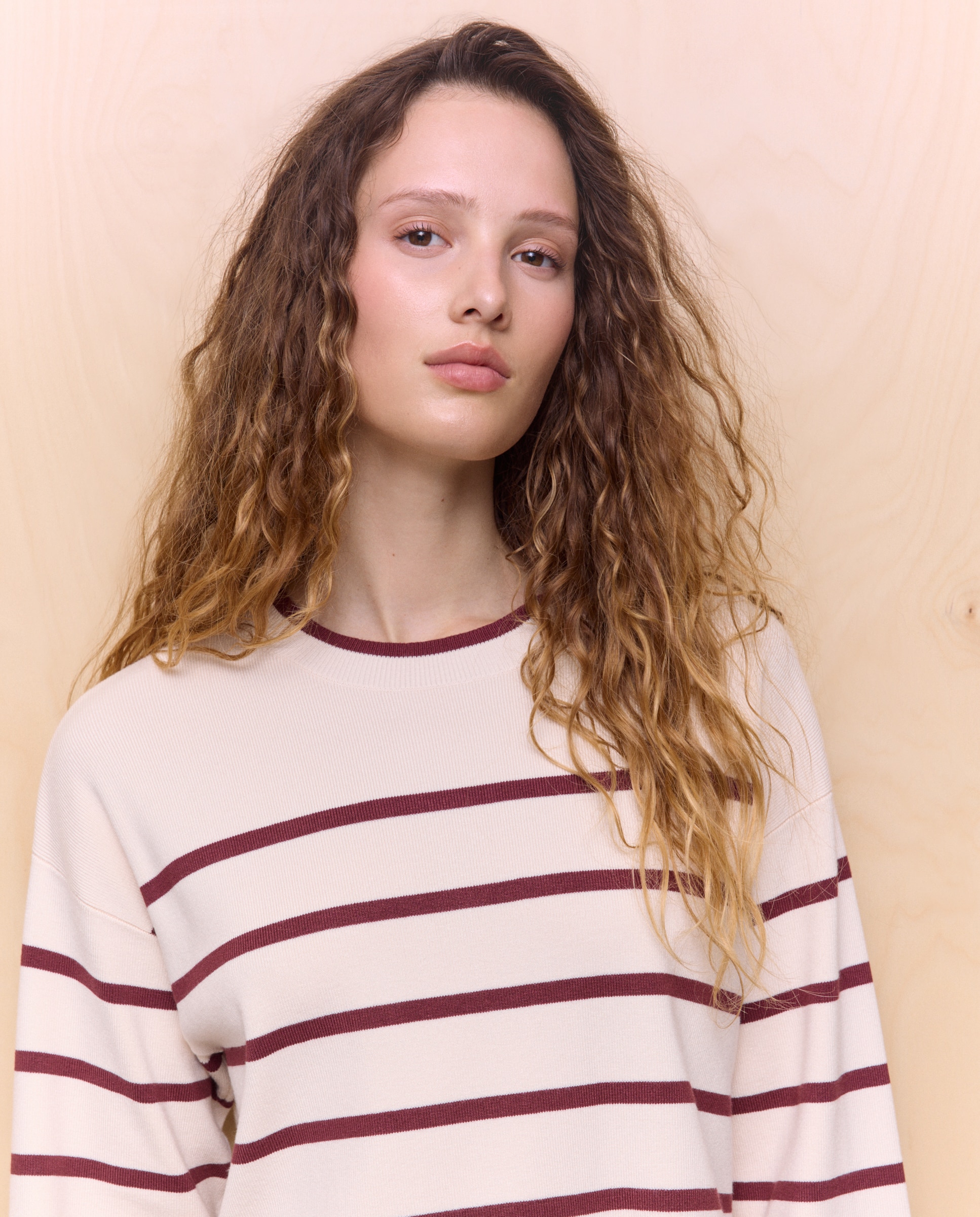 Jersey de mujer de rayas aberturas cuello redondo - Easy Wear - Azul Rojo-4