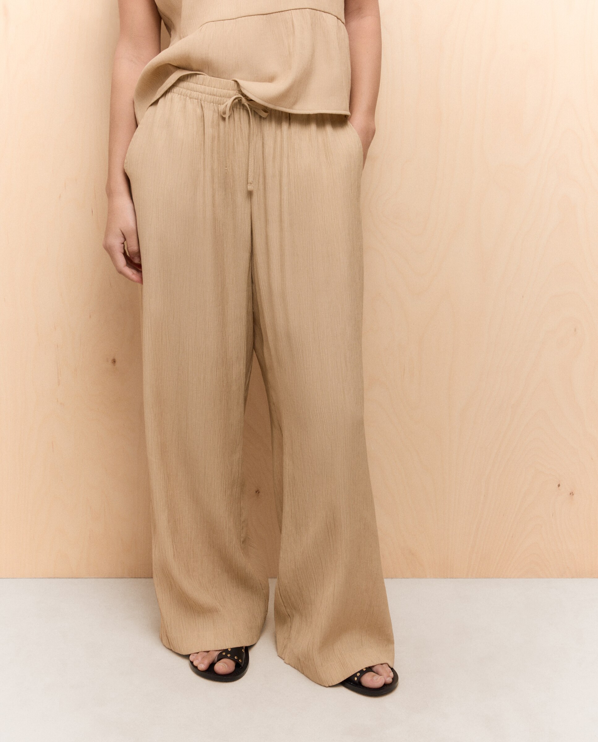 Pantalón arrugado cullote de mujer - Easy Wear - Índigo Beige-2
