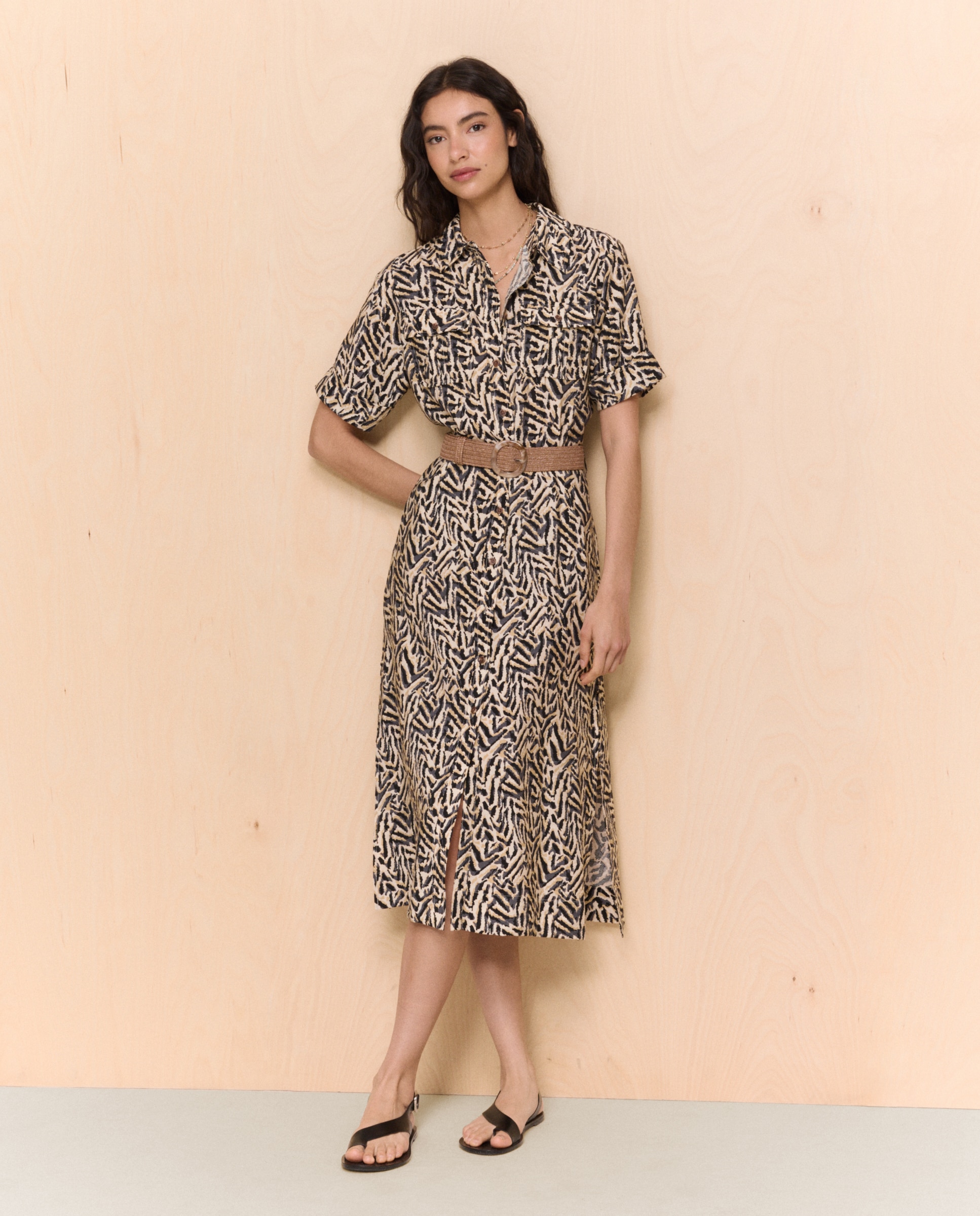 Vestido Midi com Cinto Preto-2