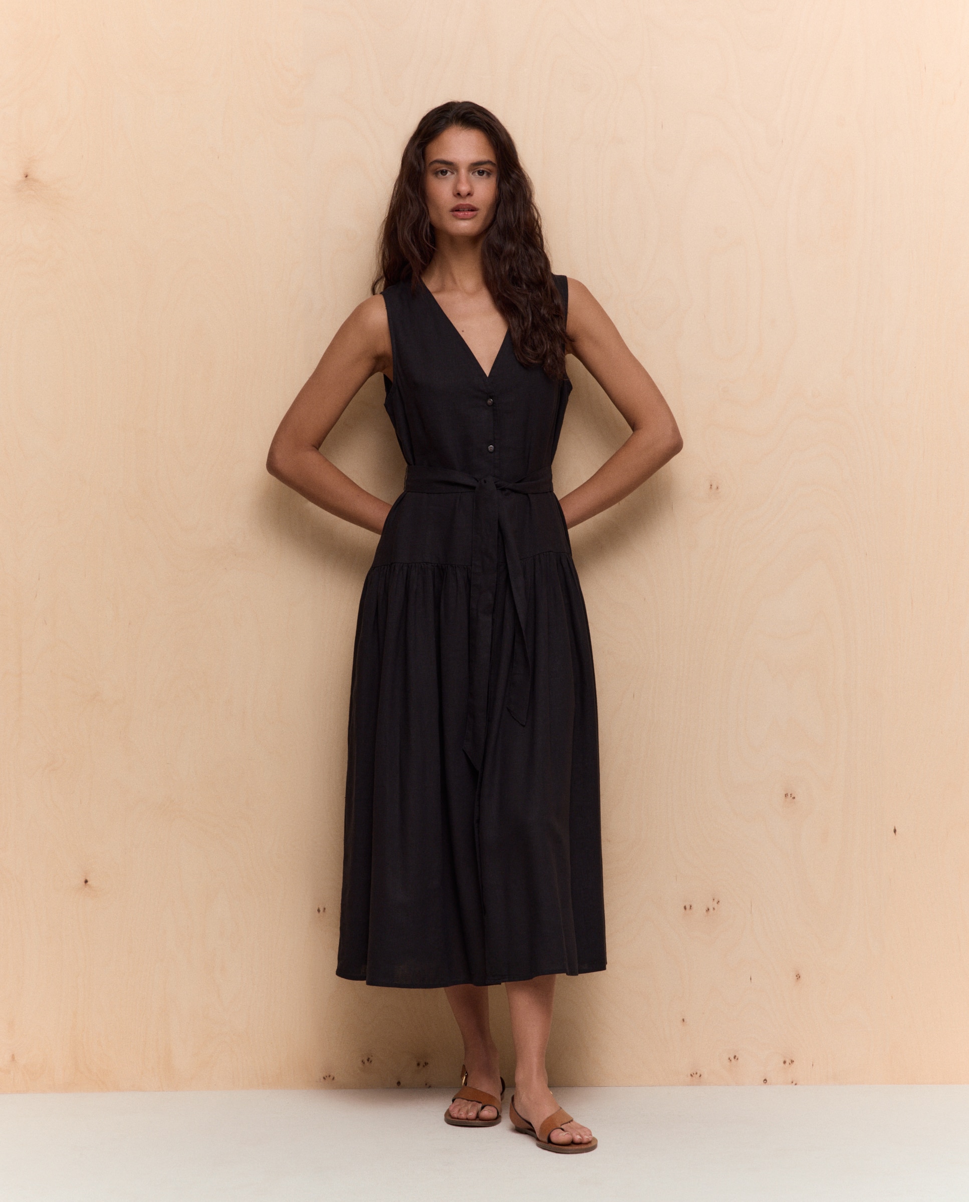 Imagem 0 de Vestido de Linho com Cintura Baixa