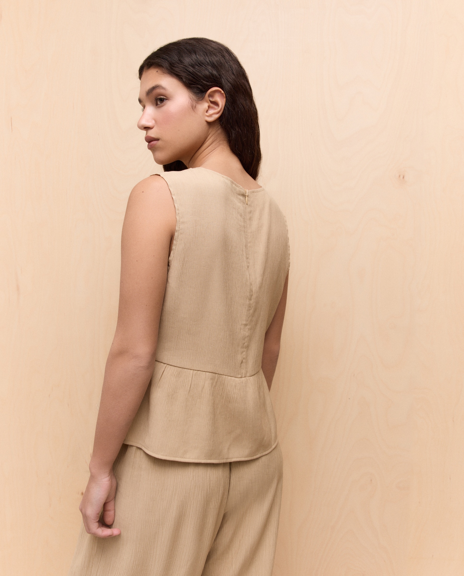 Top Peplum Bege-3
