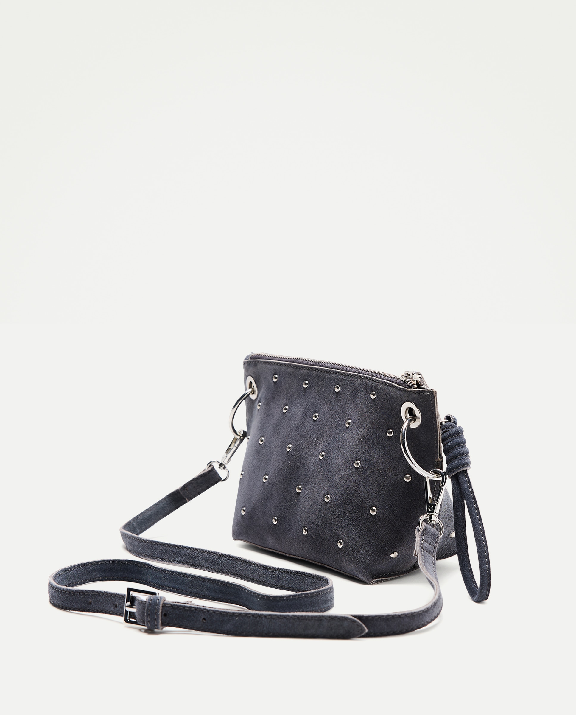 Mala a Tiracolo em Pele com Tachas 820 Cinzento Médio-2