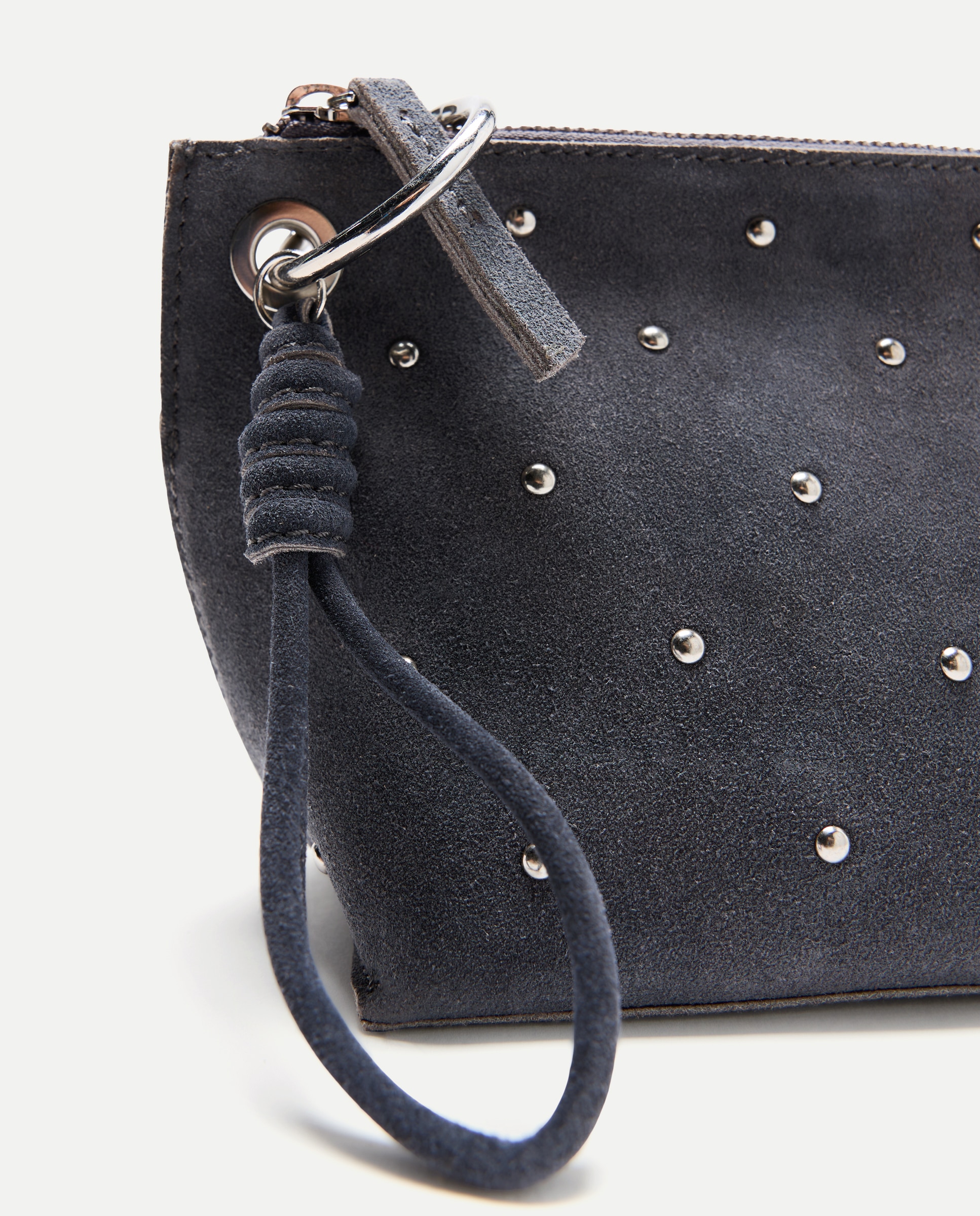 Mala a Tiracolo em Pele com Tachas 820 Cinzento Médio-4