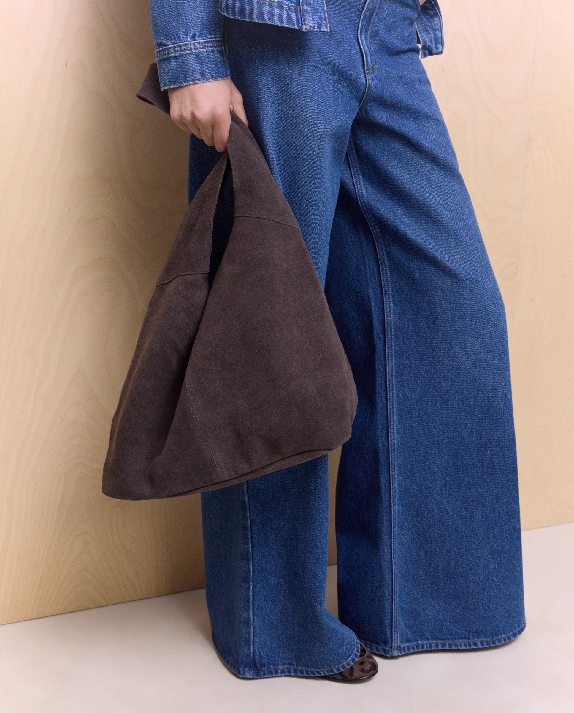 Mala Hobo em Pele Cinzento-claro-6