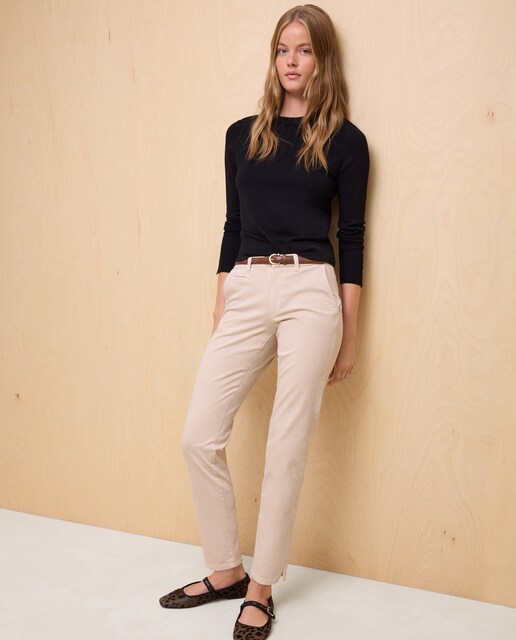 Imagen 0 de Pantalón de mujer chino con cinturón