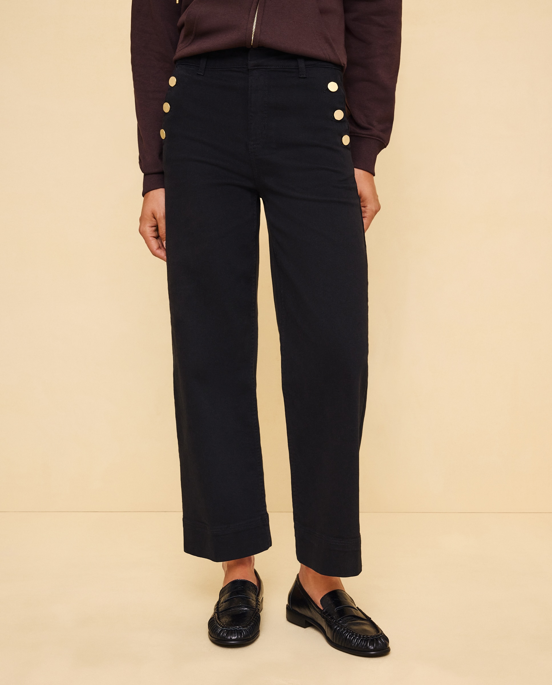 Pantalón de mujer crop culotte abotonado - Easy Wear - Negro Negro-2
