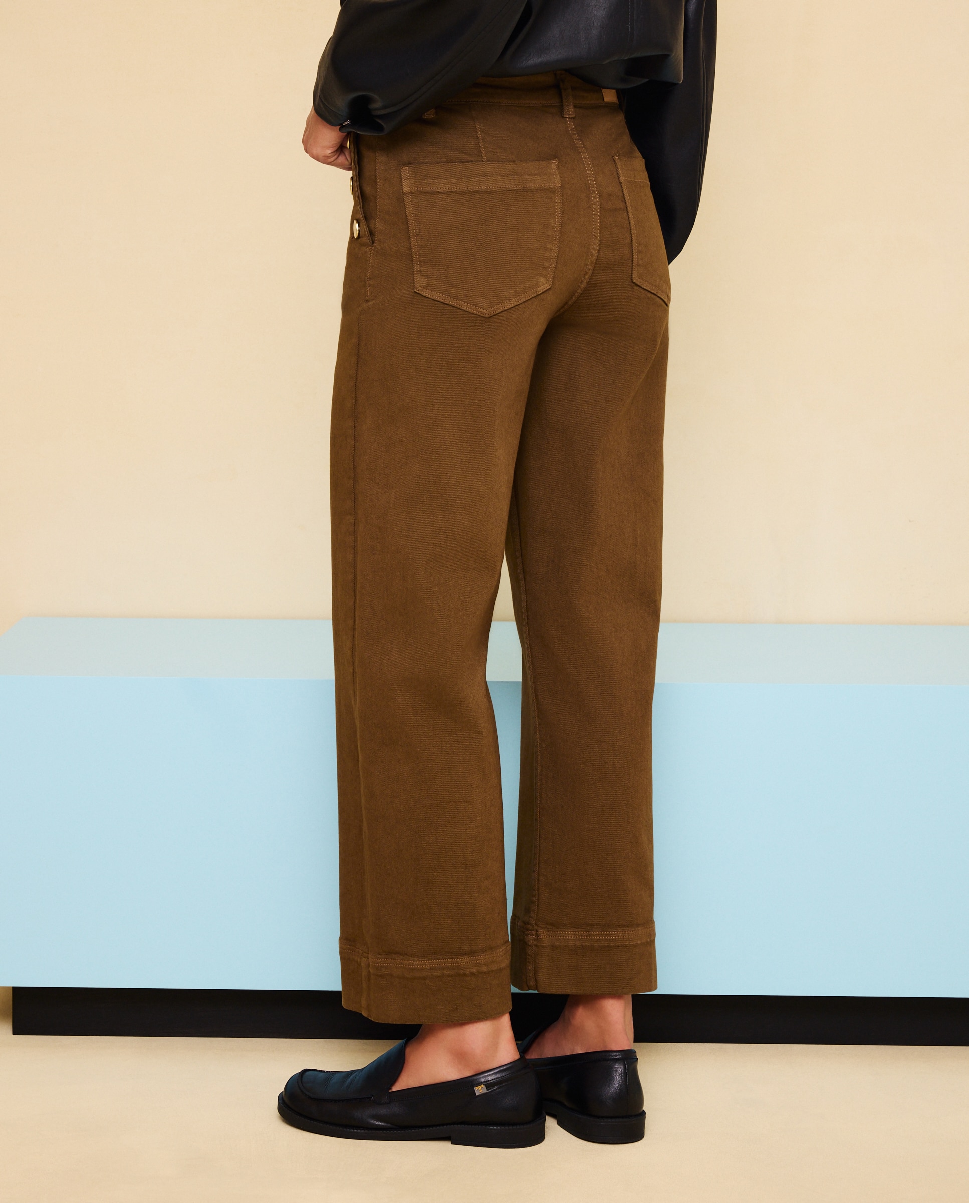 Pantalón de mujer crop culotte abotonado - Easy Wear - 371 Aceite 371 Aceite-3