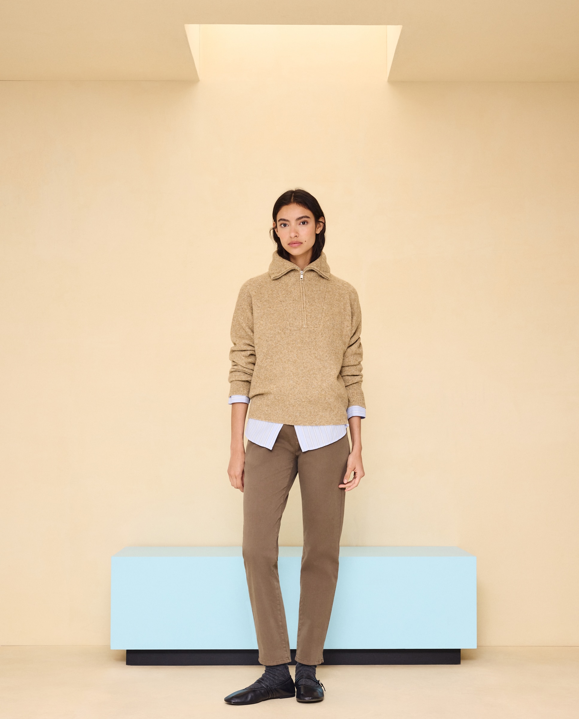 Imagen 1 de Pantalón chino de mujer con cinturón - Easy Wear - 520 Kaki 520 Kaki