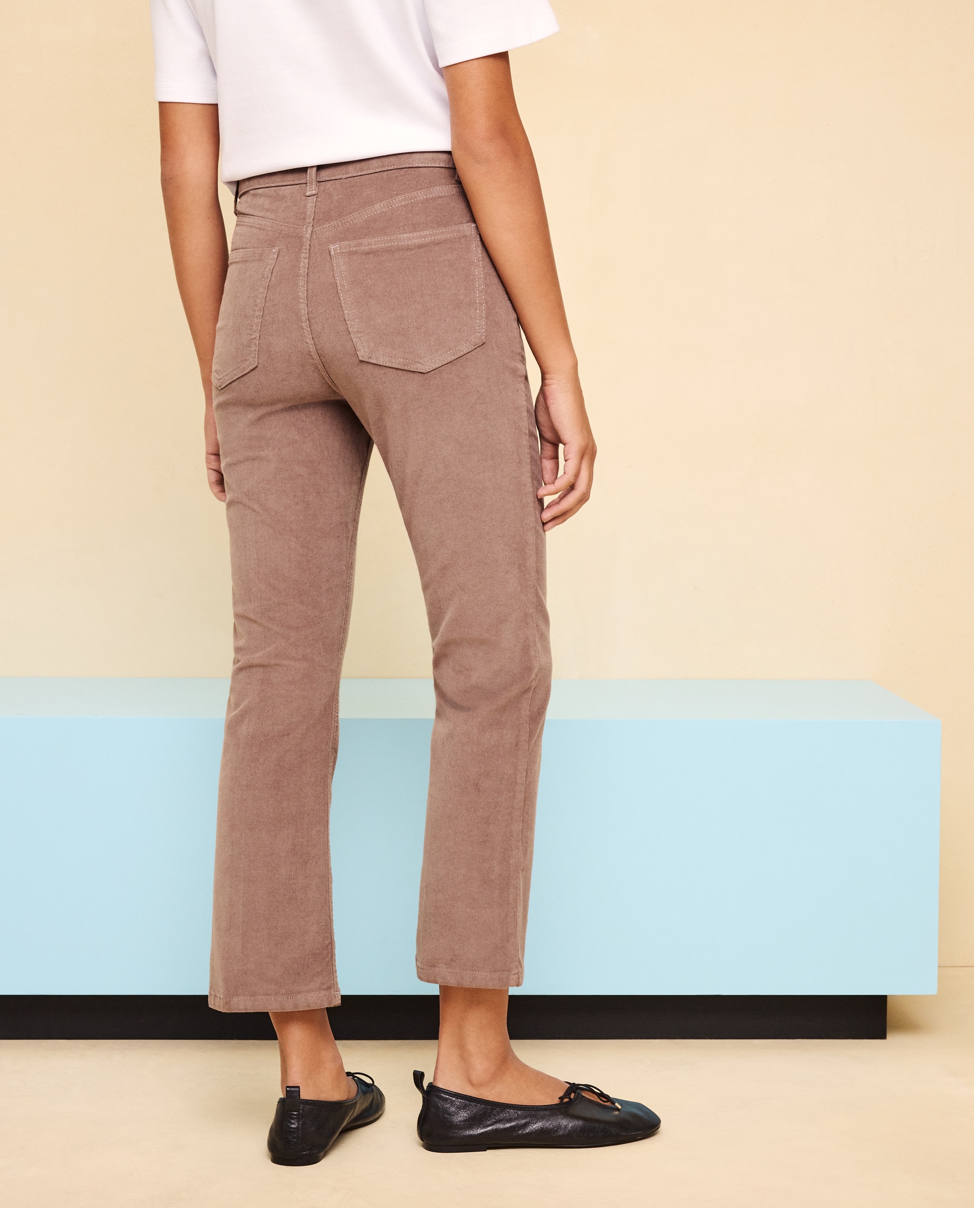 Imagen 3 de Pantalón pana de mujer crop flare - Easy Wear - Visón claro Visón claro