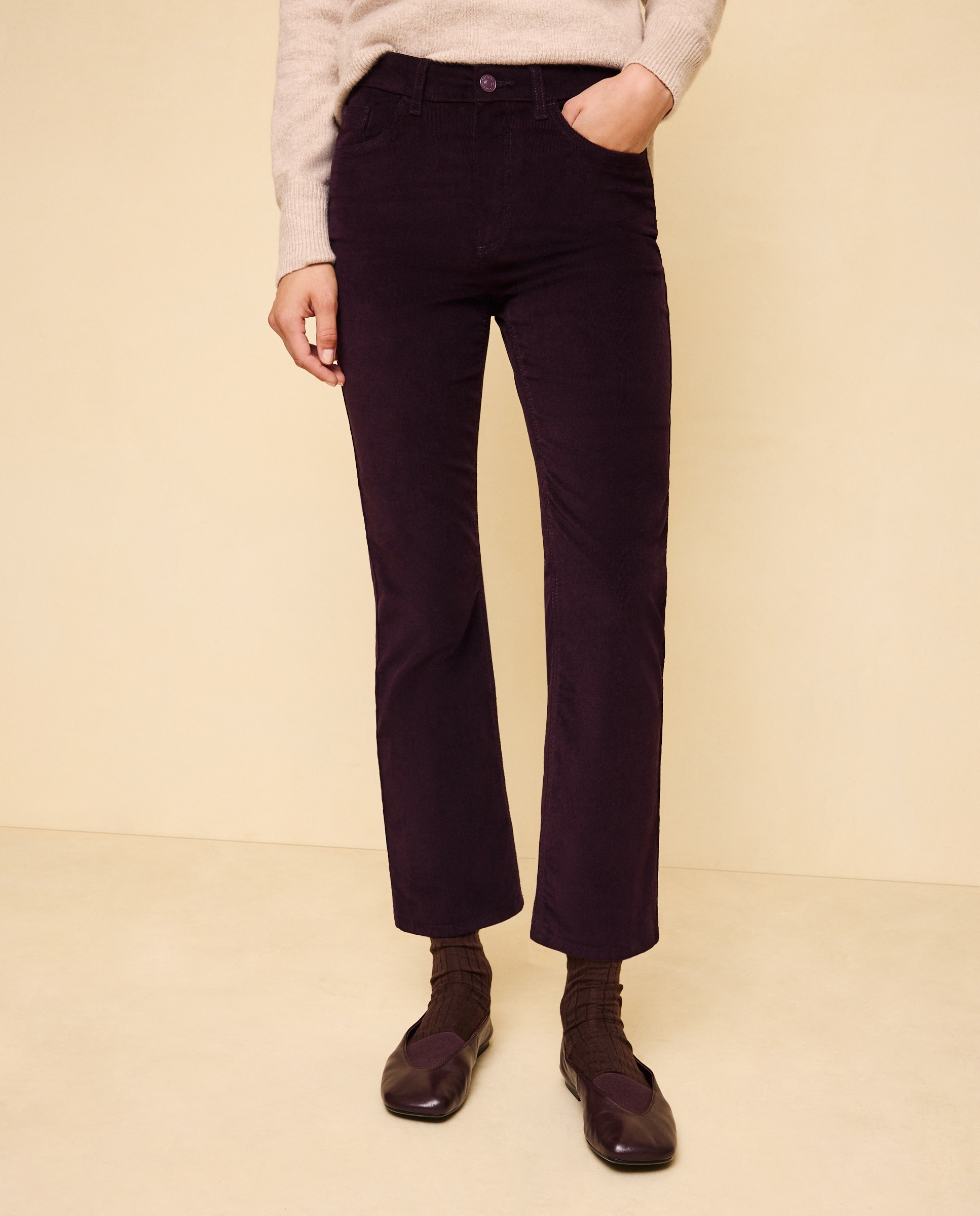 Imagen 2 de Pantalón pana de mujer crop flare - Easy Wear - Ciruela Ciruela