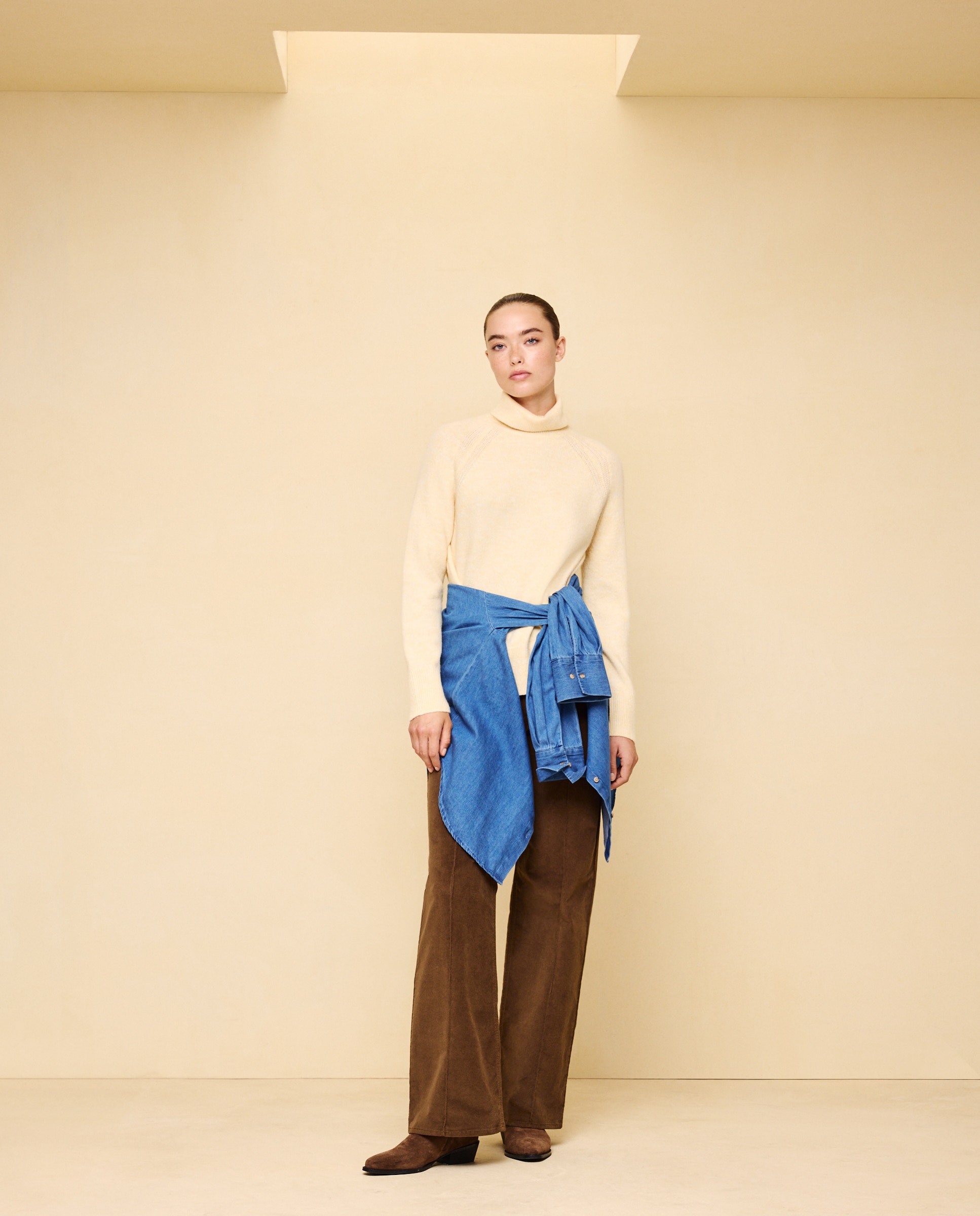 Pantalón pana de mujer wideleg con costura central - Easy Wear - 560 Oliva 560 Oliva-1