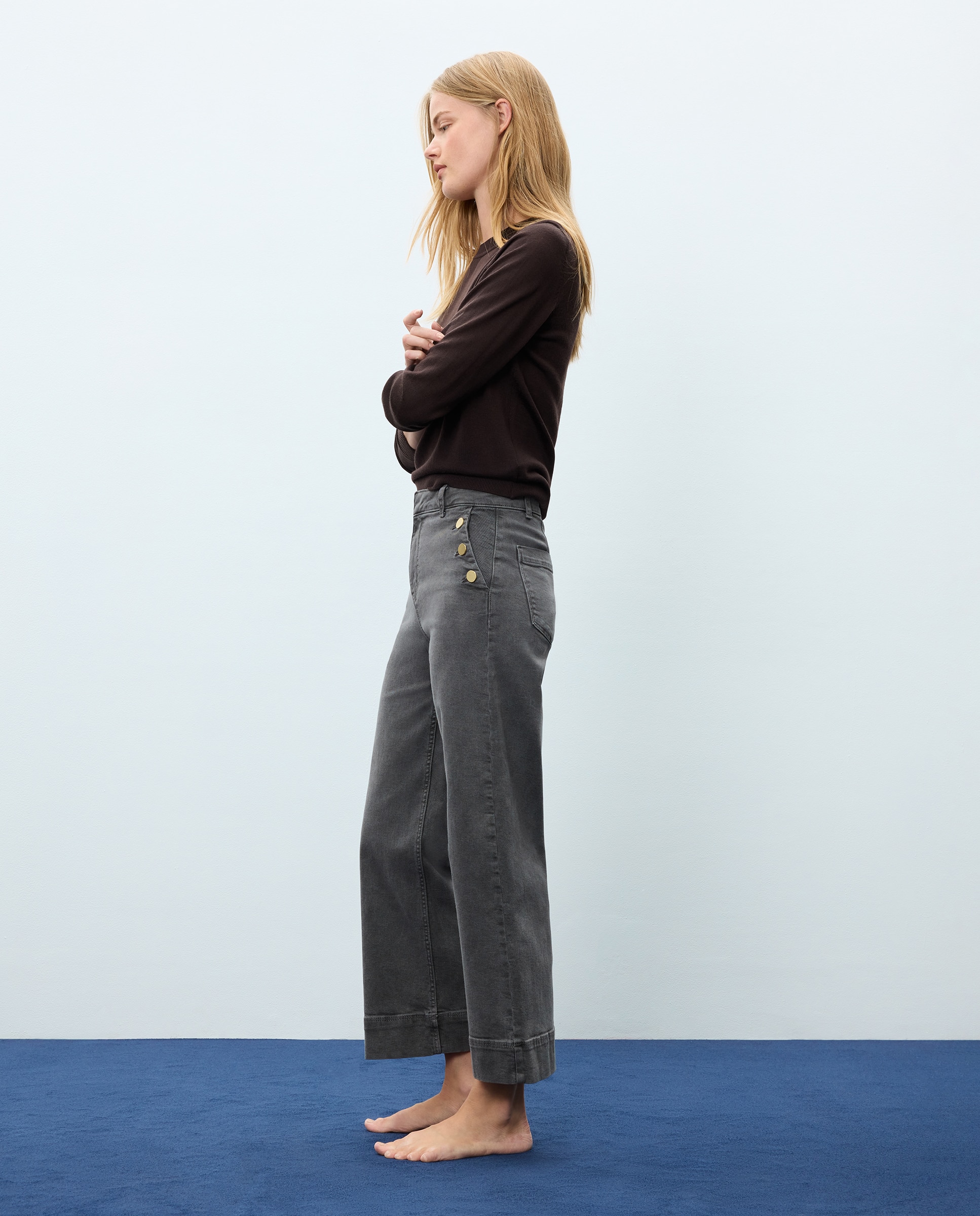 Pantalón denim de mujer crop culotte abotonado - Easy Wear - Gris Gris-1