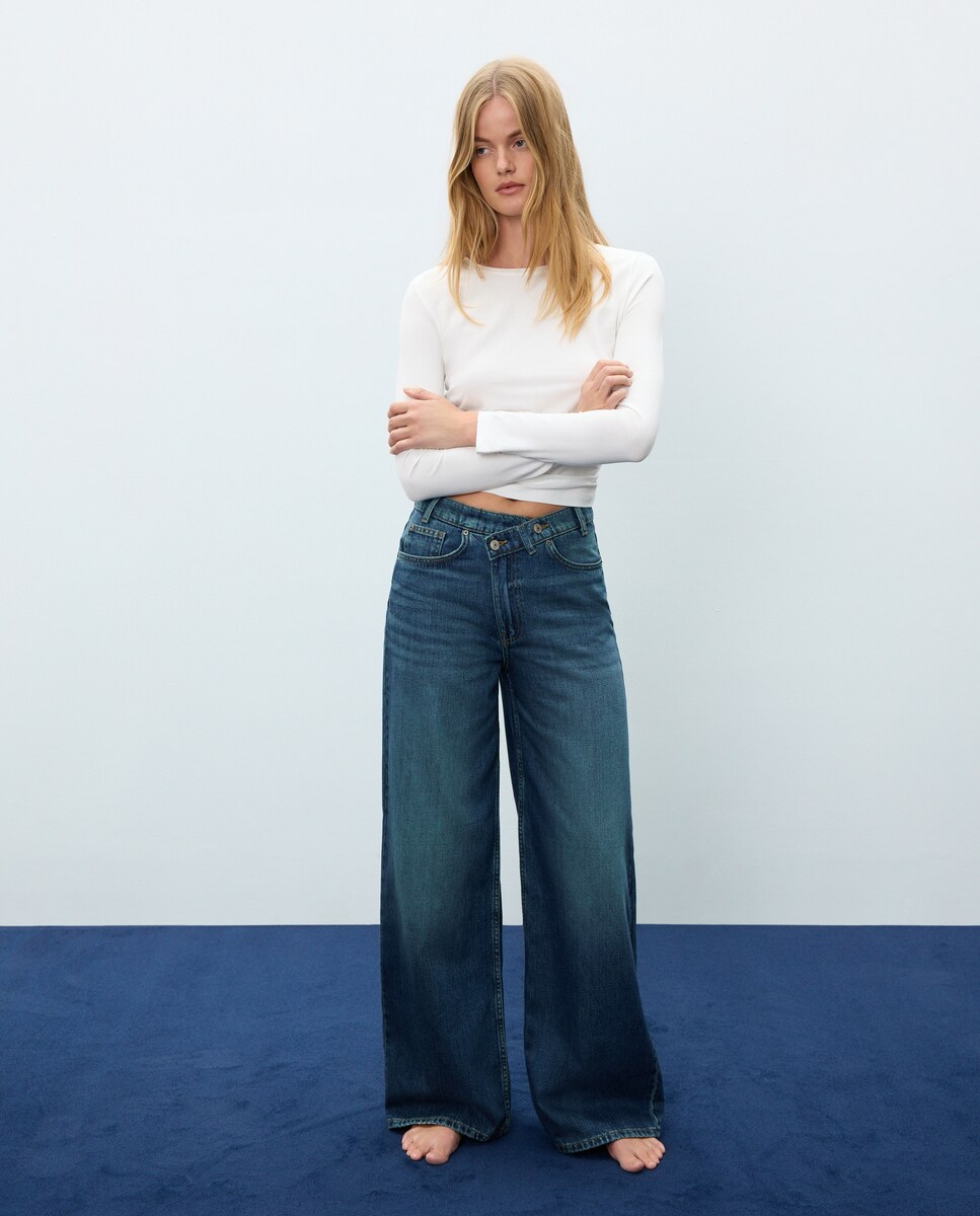 Imagen 0 de Pantalón denim  de mujer wideleg con cintura cruzada Azul Suave