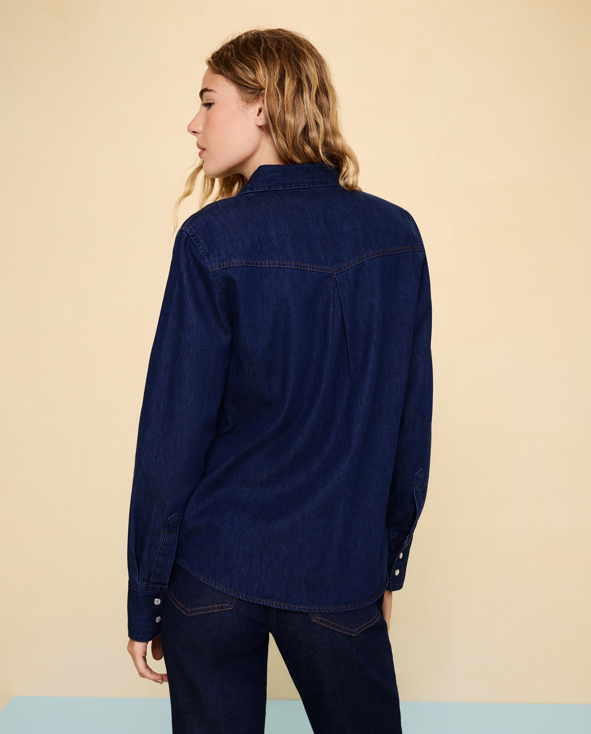 Imagen 3 de Camisa denim básica de mujer - Easy Wear - Azul Suave Azul Suave