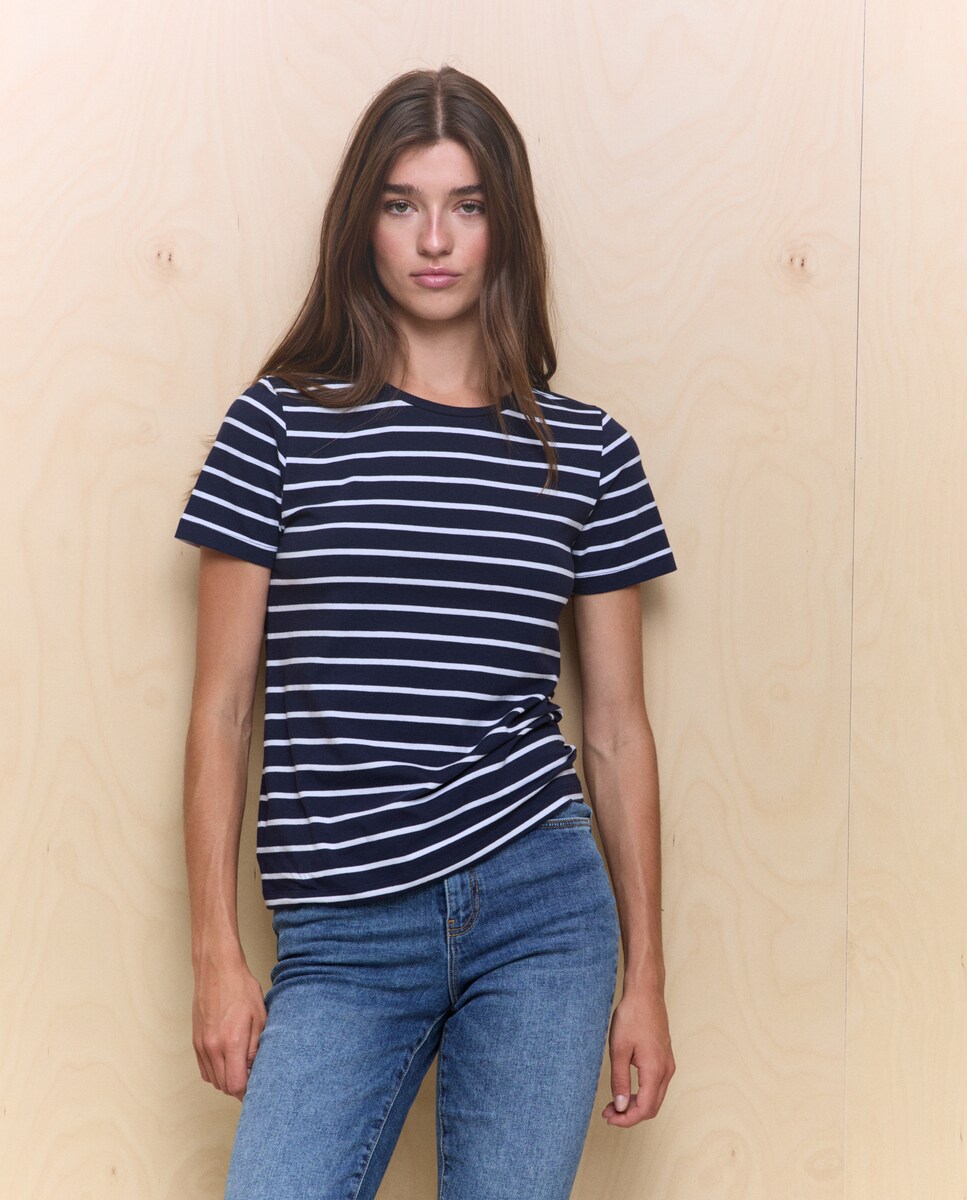 T-shirt de Manga Curta em Algodão Elastano Azul-2