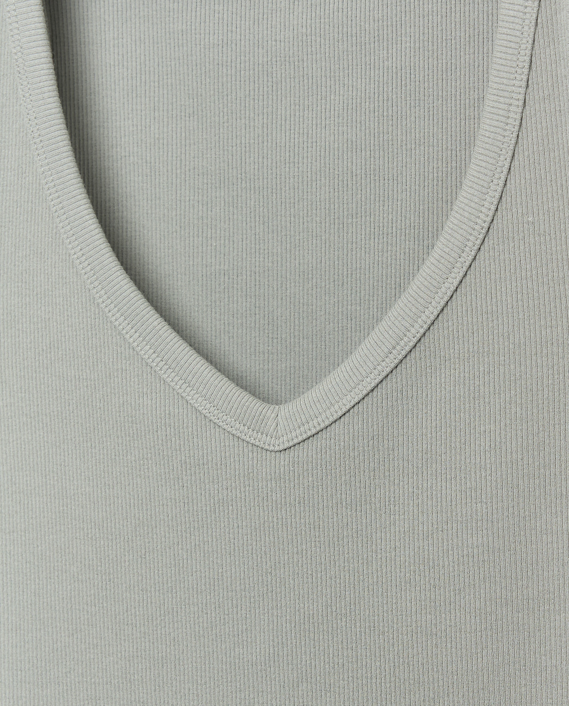 Camiseta tirantes pico de mujer - Easy Wear - Verde Salvia Verde Salvia-5