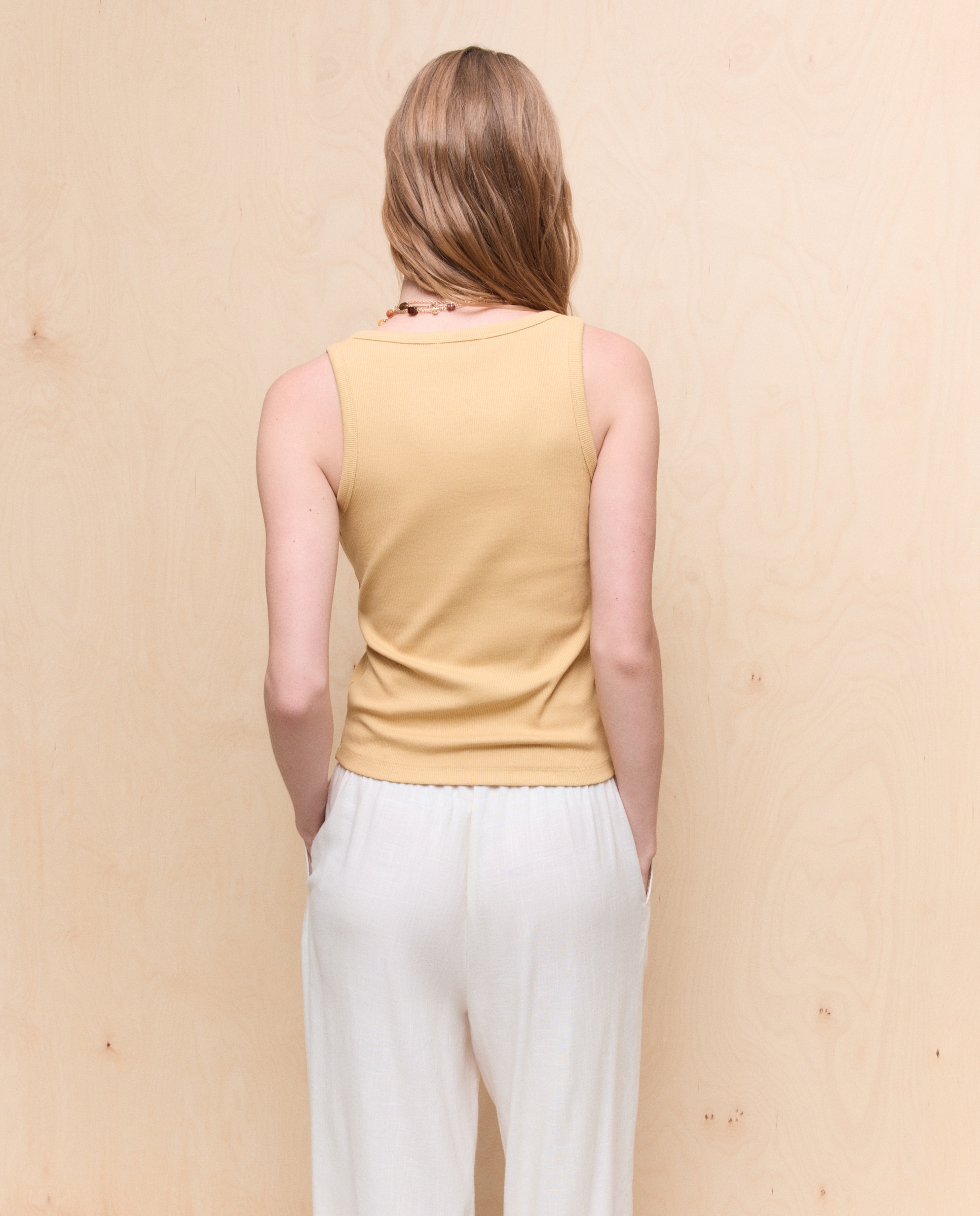 Camiseta tirantes pico de mujer - Easy Wear - Mostaza Mostaza-3