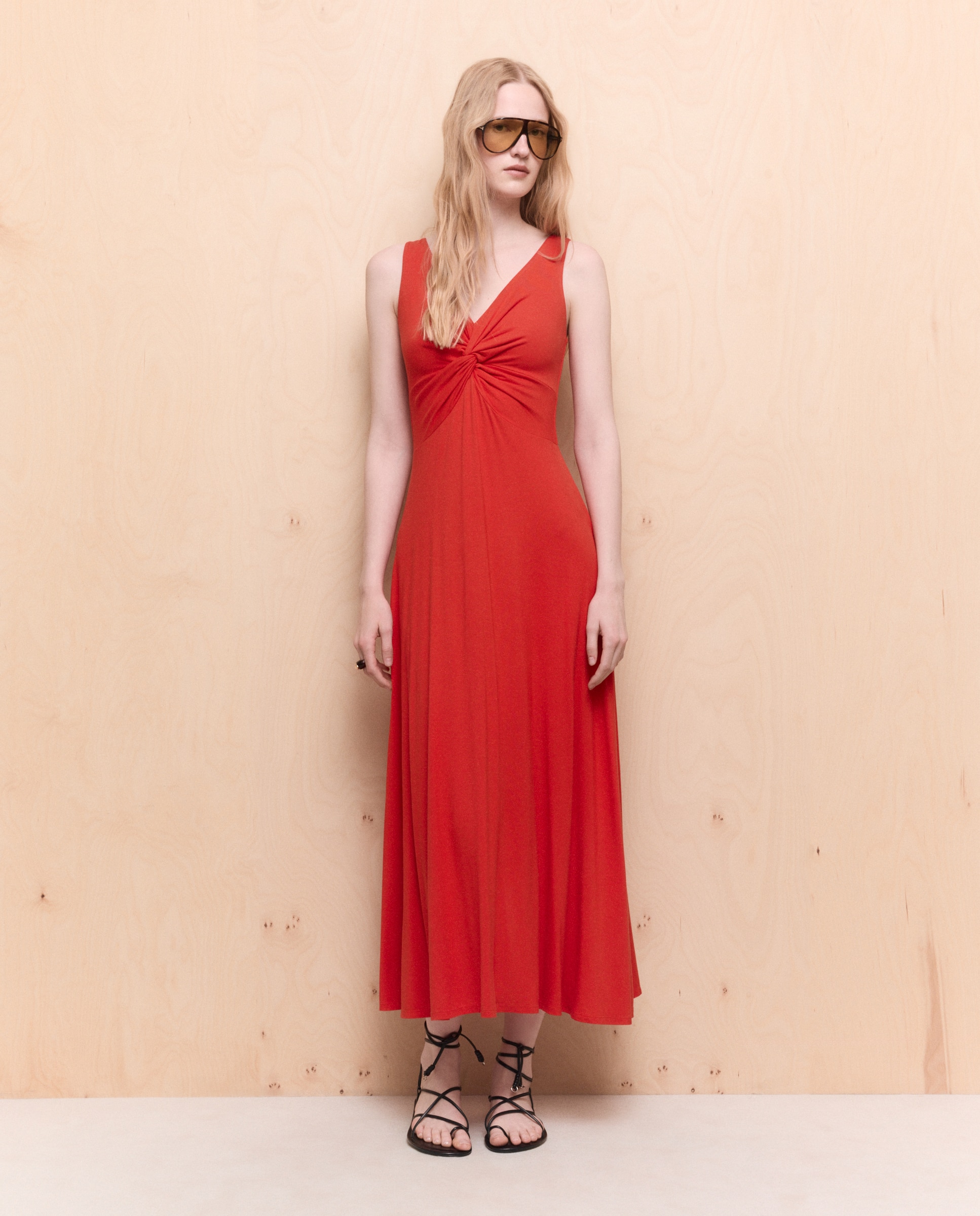 Imagem 0 de Vestido Midi de Alças
