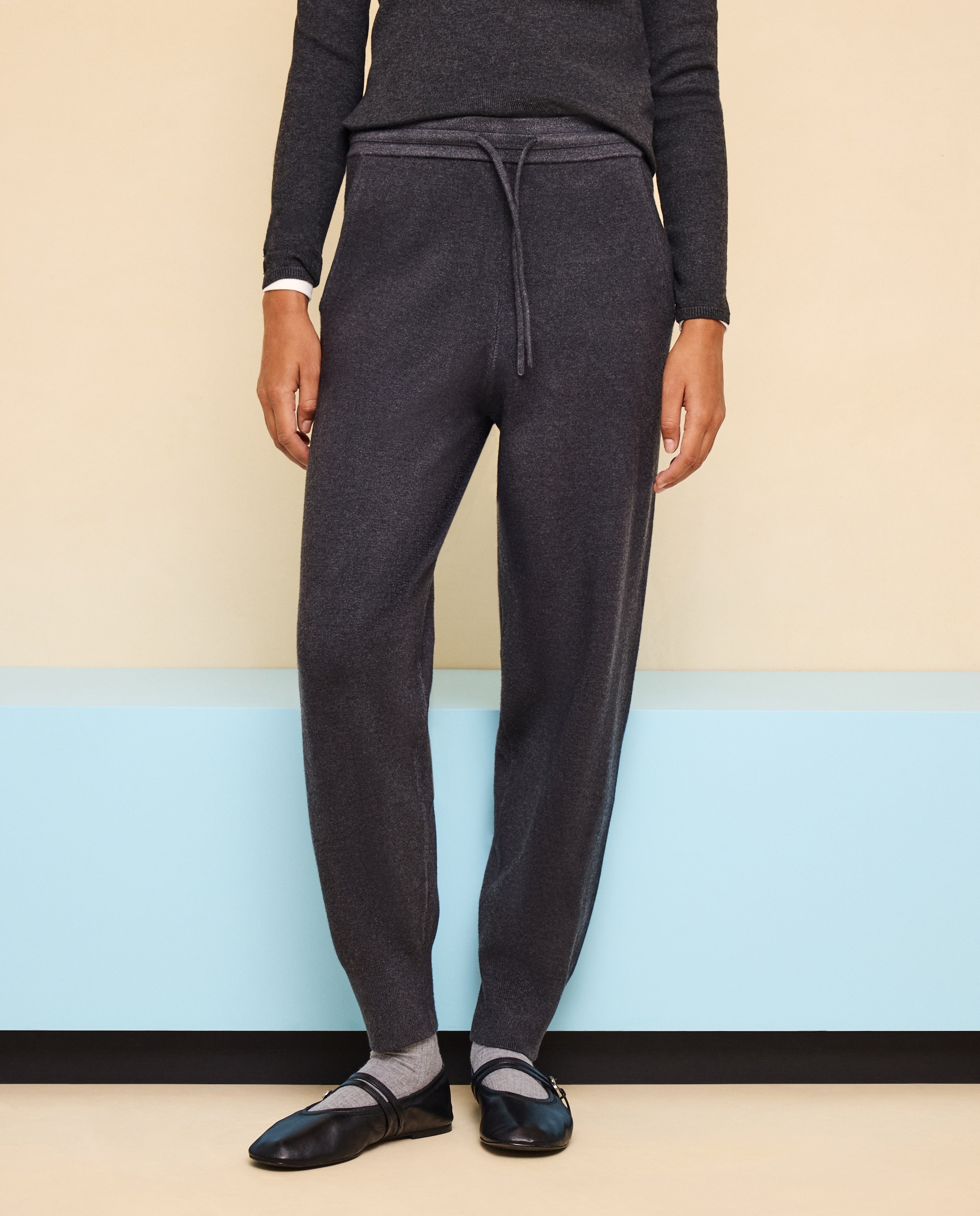 Pantalón de punto tipo jogger de mujer - Easy Wear - Plomo Plomo-2