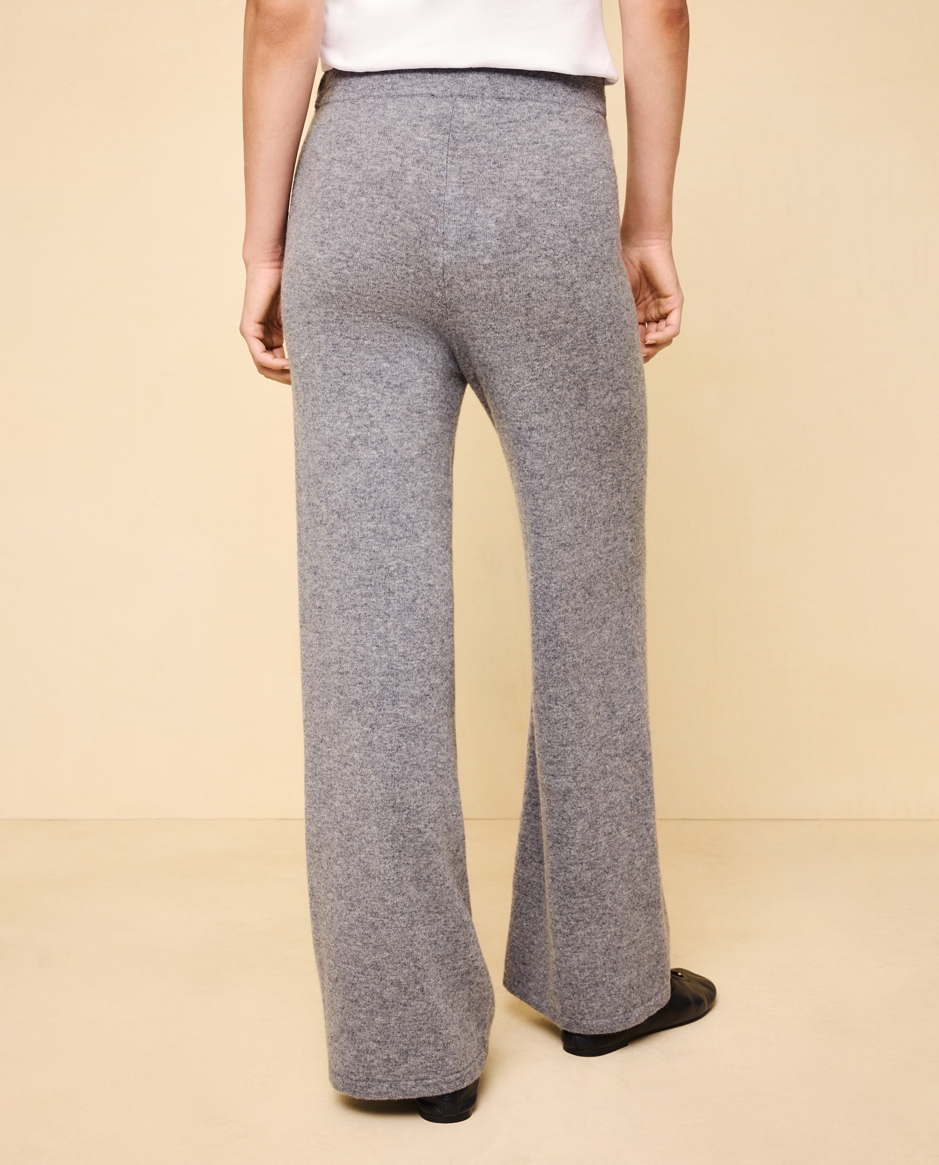 Pantalón de punto de lana con cashmere de mujer. - Easy Wear - 820 Gris medio 820 Gris medio-3