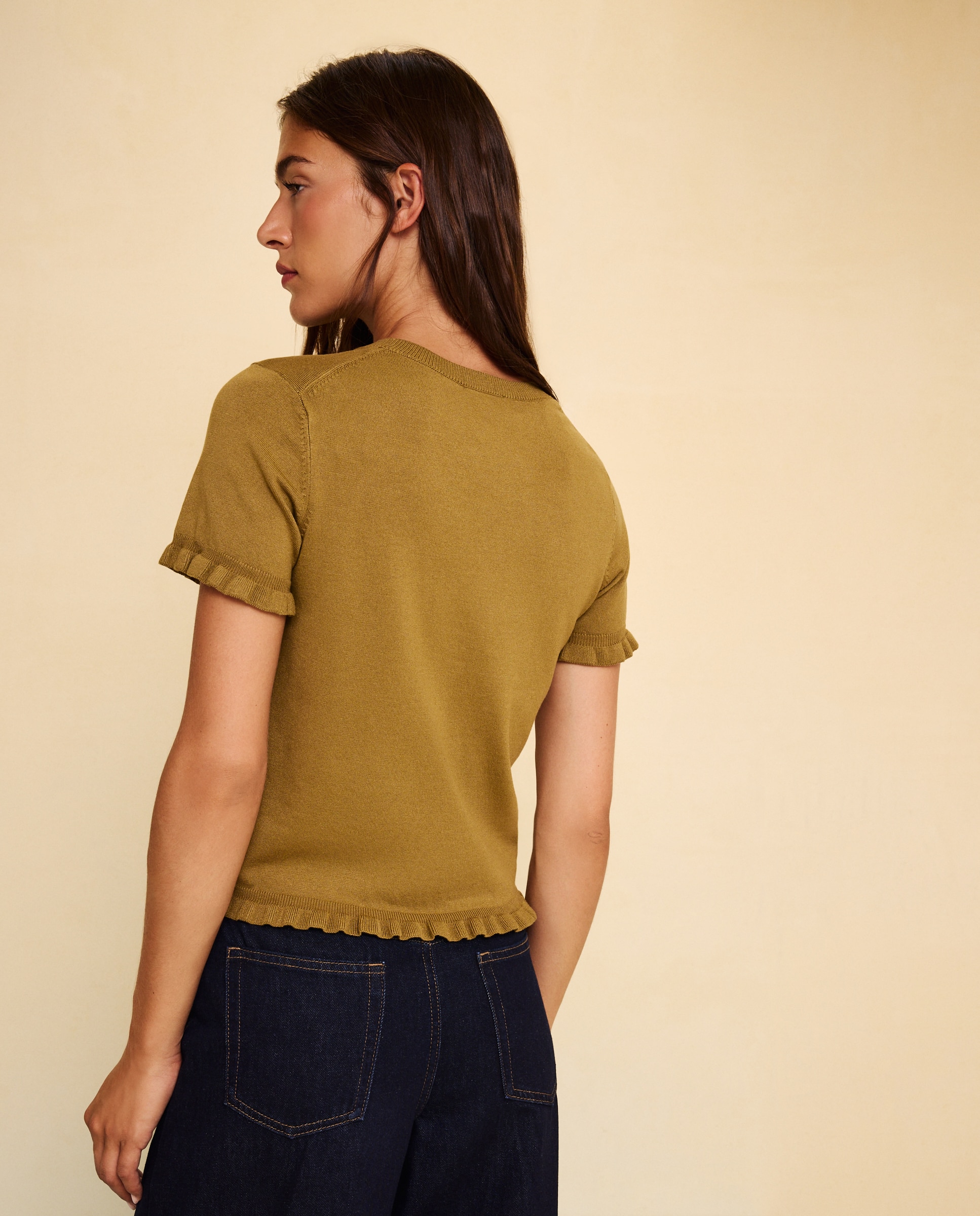 Camisola de Malha de Manga Curta com Detalhe de Folhos 560 Azeitona-3