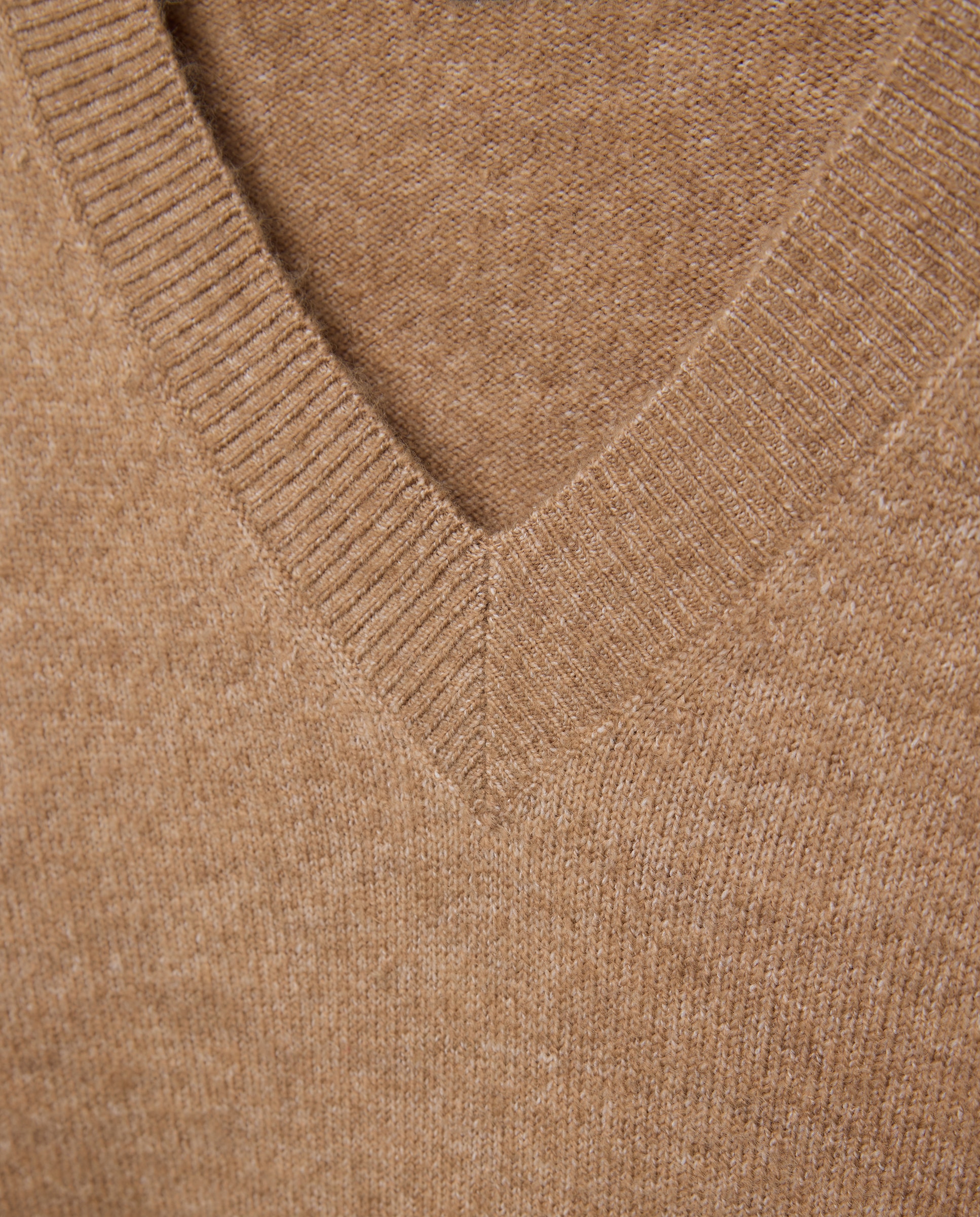 Jersey cuello pico soft de mujer - Easy Wear - 730 Camel 730 Camel-5