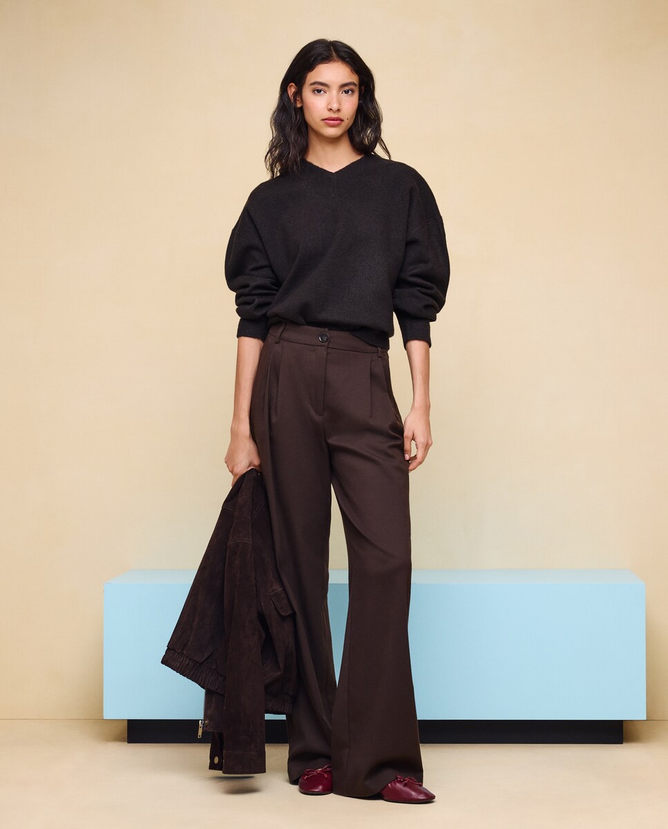 Imagen 1 de Jersey cuello pico subido soft de mujer Negro