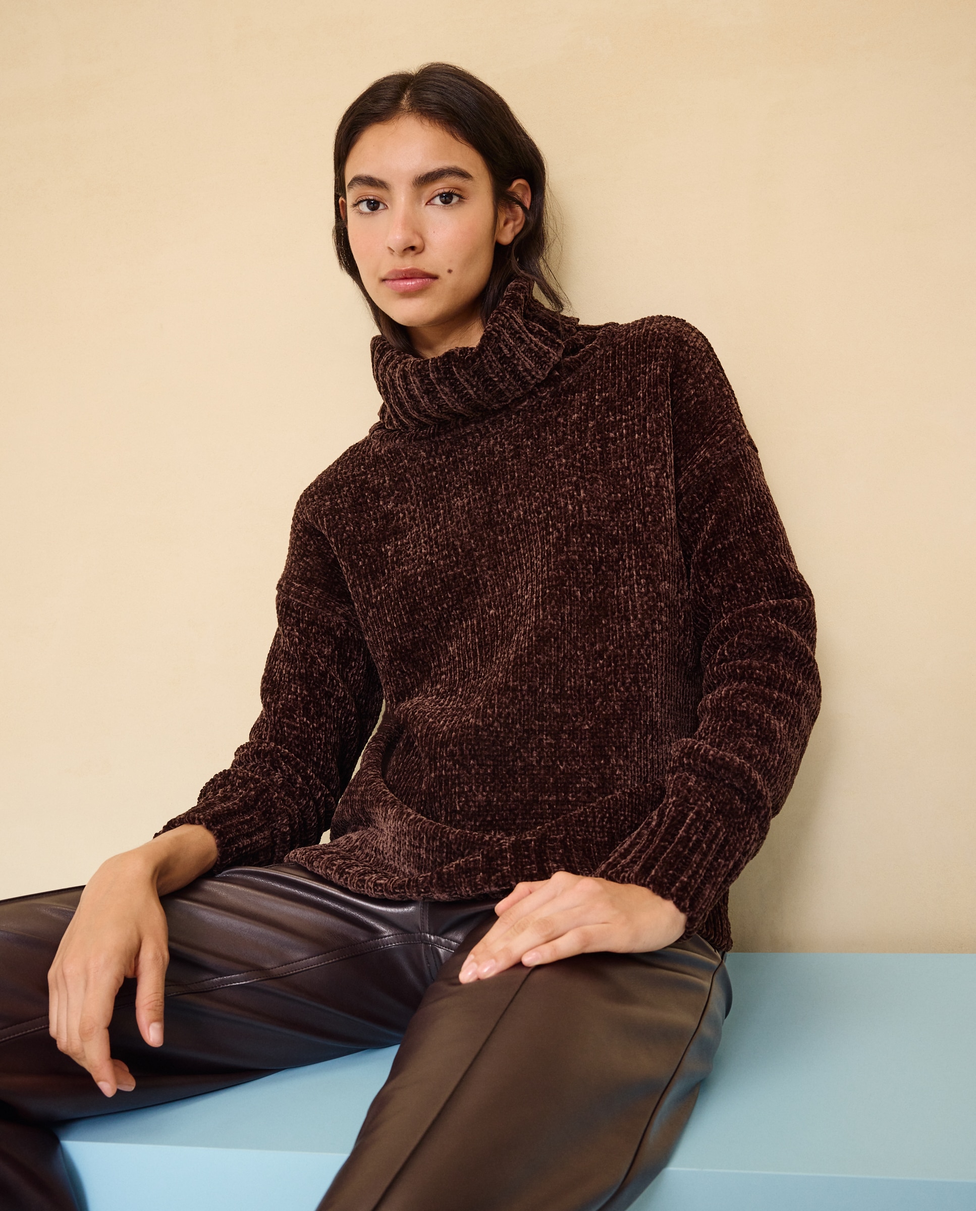 Jersey de mujer de cuello vuelto en chenilla de mujer - Easy Wear - Marrón Marrón-1