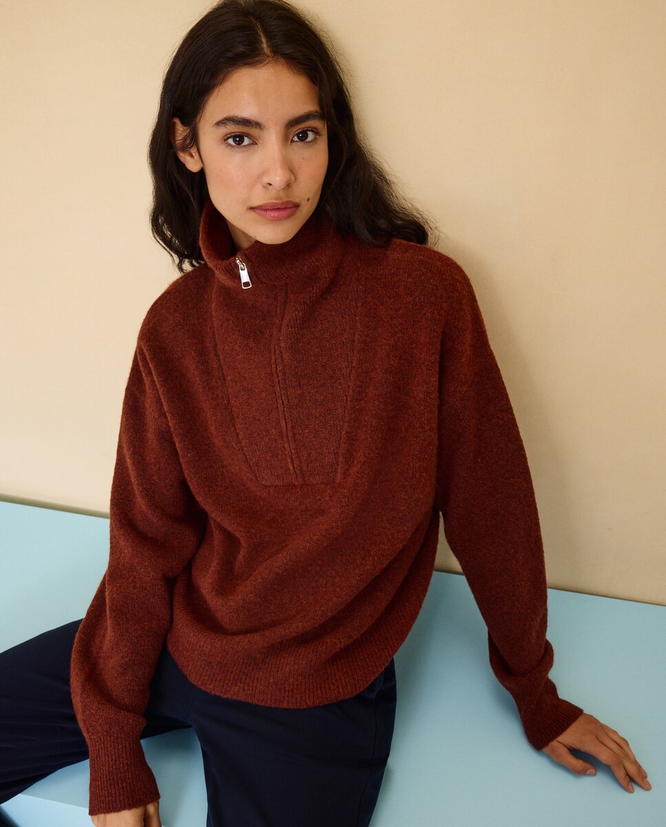 Imagen 0 de Jersey soft con cremallera en cuello de mujer 770 Terracota