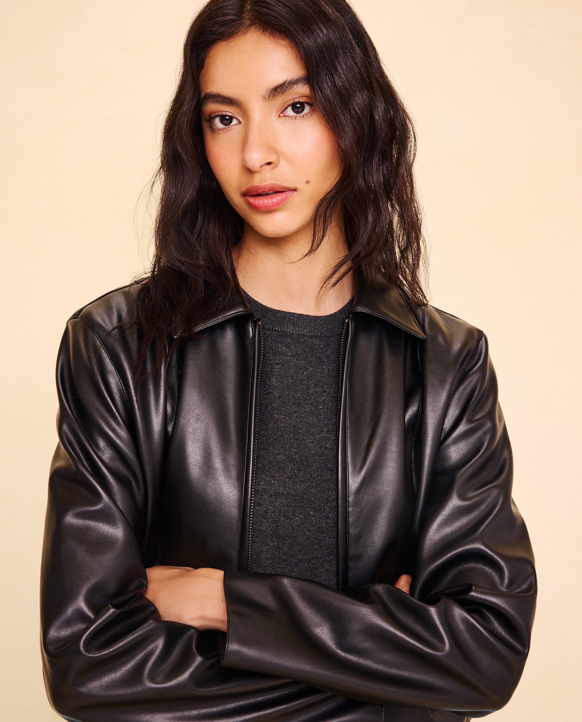 Biker de mujer efecto piel - Easy Wear - Negro Negro-2