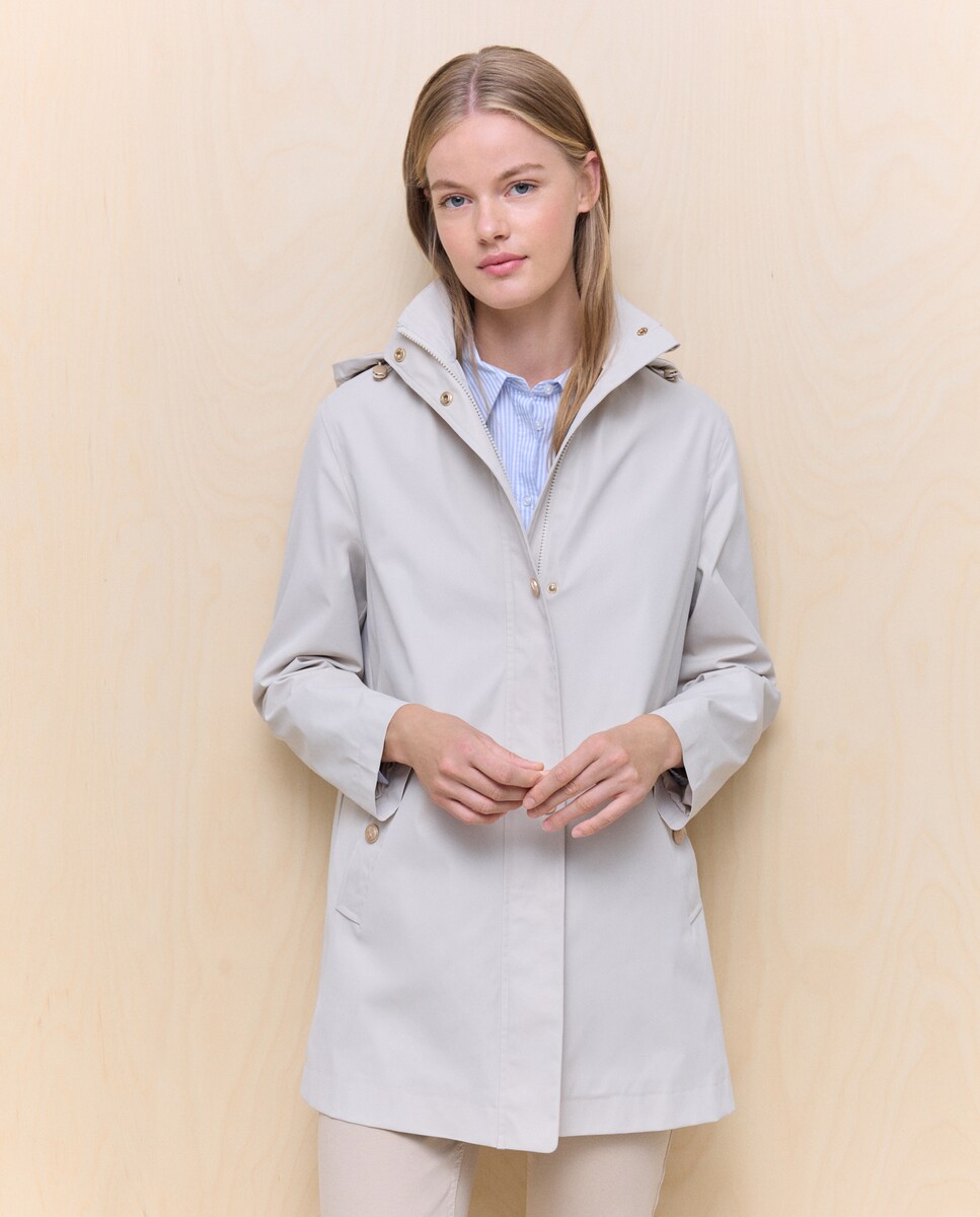 Chubasquero de mujer con botón dorado · Easy Wear · El Corte Inglés