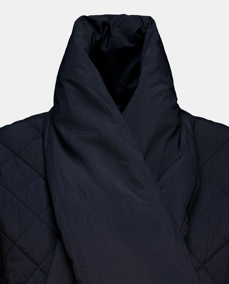 Casaco Acolchoado Até à Anca com Cachecol Preto-6