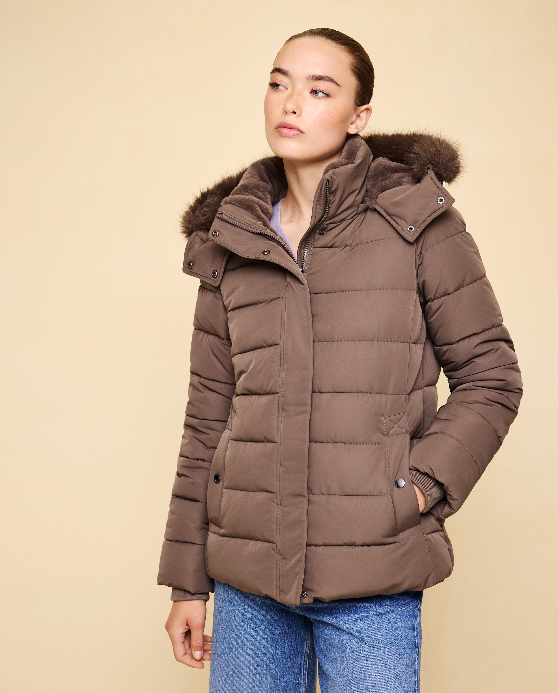 Imagen 1 de Abrigo acolchado capucha pelo - Easy Wear - Visón oscuro Visón oscuro