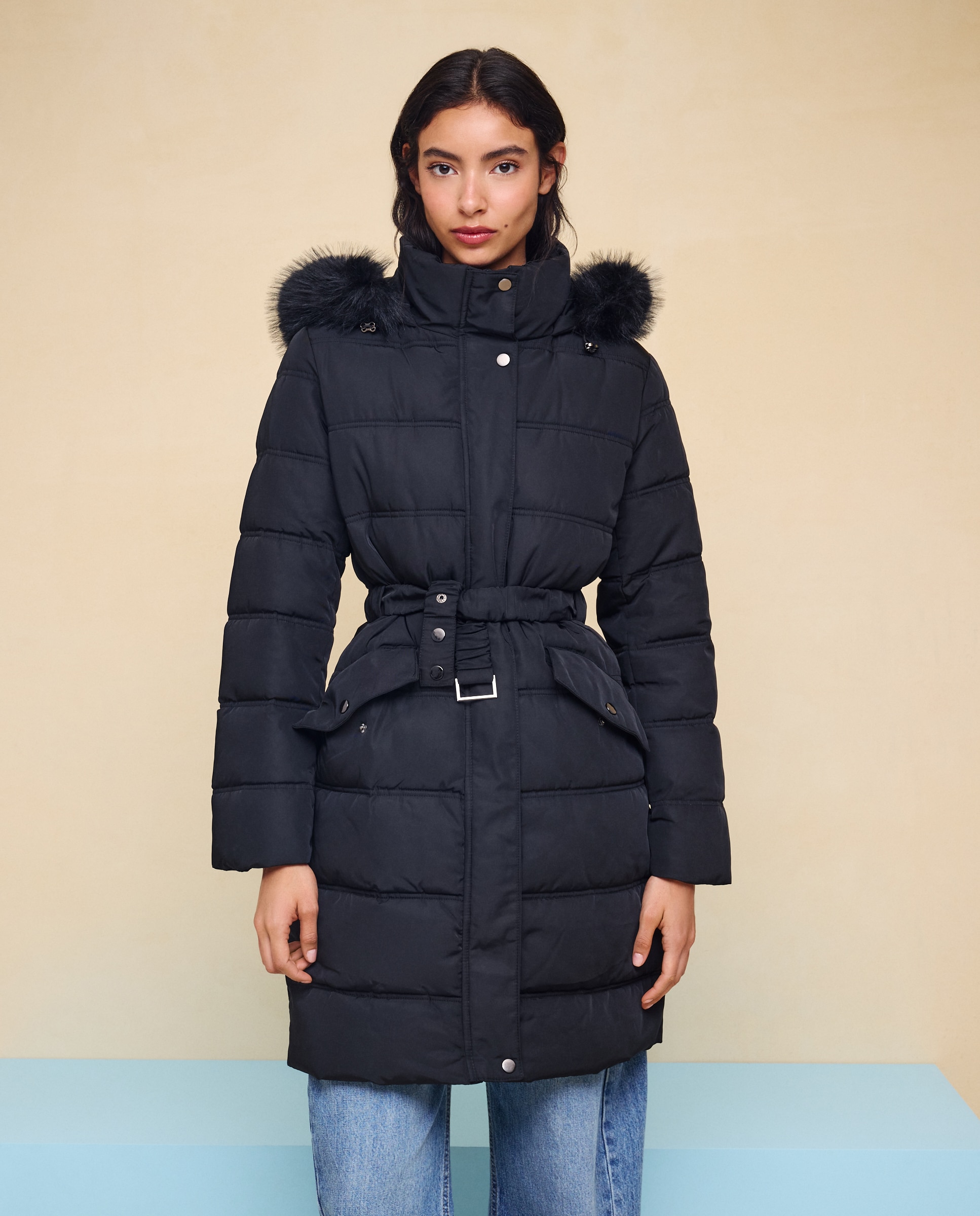 Imagen 2 de Acolchado de mujer con cinturon - Easy Wear - Negro Negro